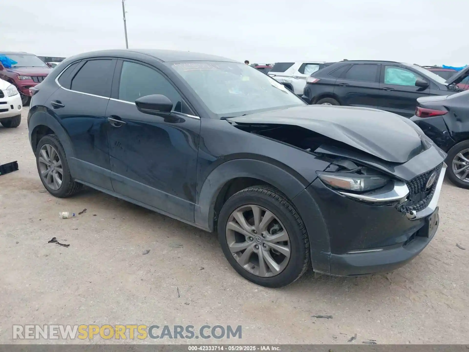 1 Photograph of a damaged car 3MVDMABL0MM261195 MAZDA CX-30 2021