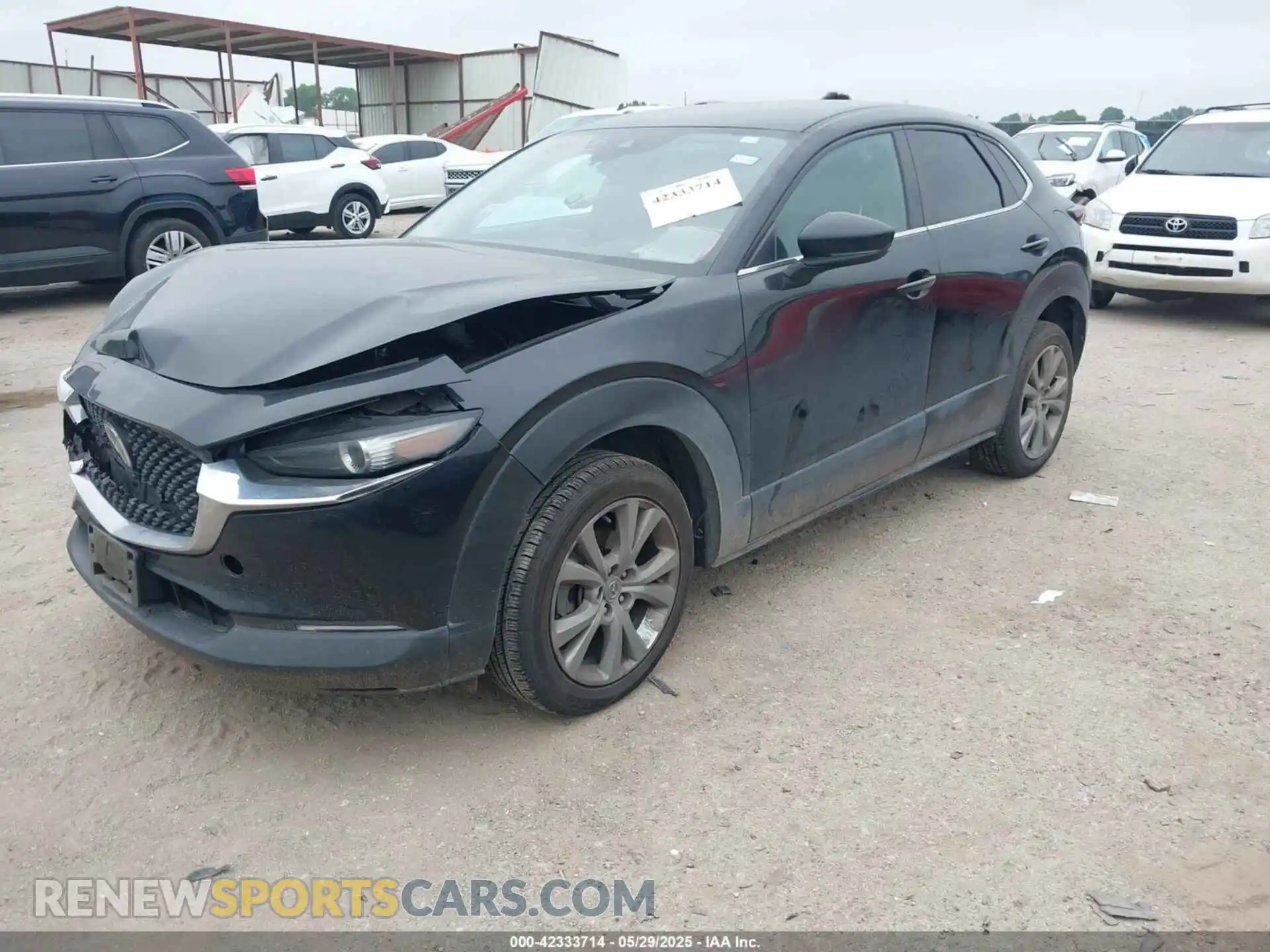 2 Photograph of a damaged car 3MVDMABL0MM261195 MAZDA CX-30 2021