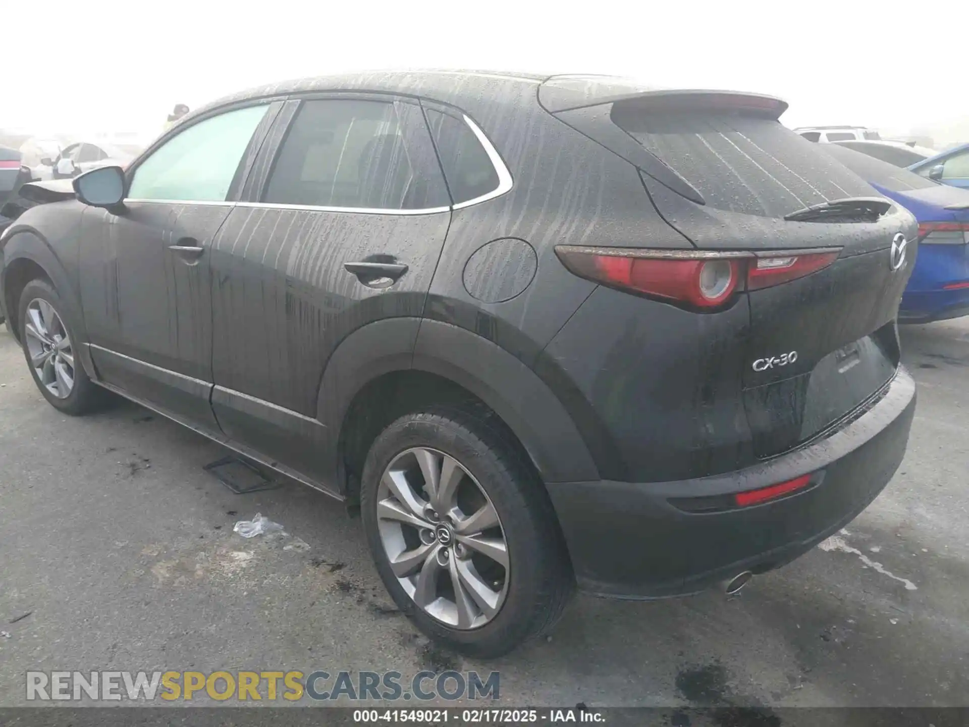 3 Photograph of a damaged car 3MVDMABL2MM233205 MAZDA CX-30 2021