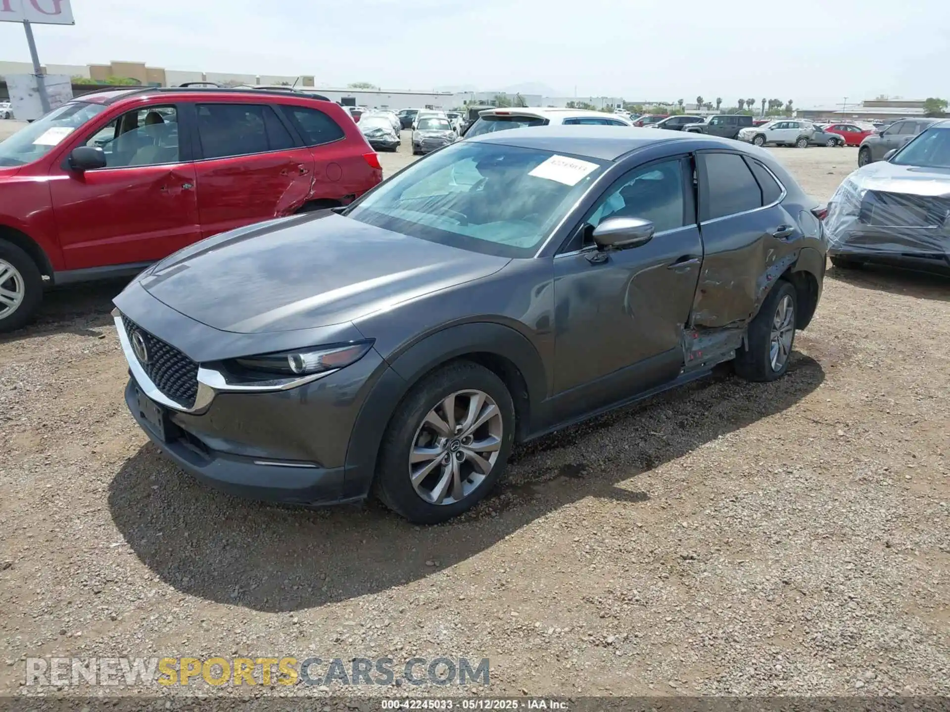 2 Photograph of a damaged car 3MVDMABL5MM210517 MAZDA CX-30 2021
