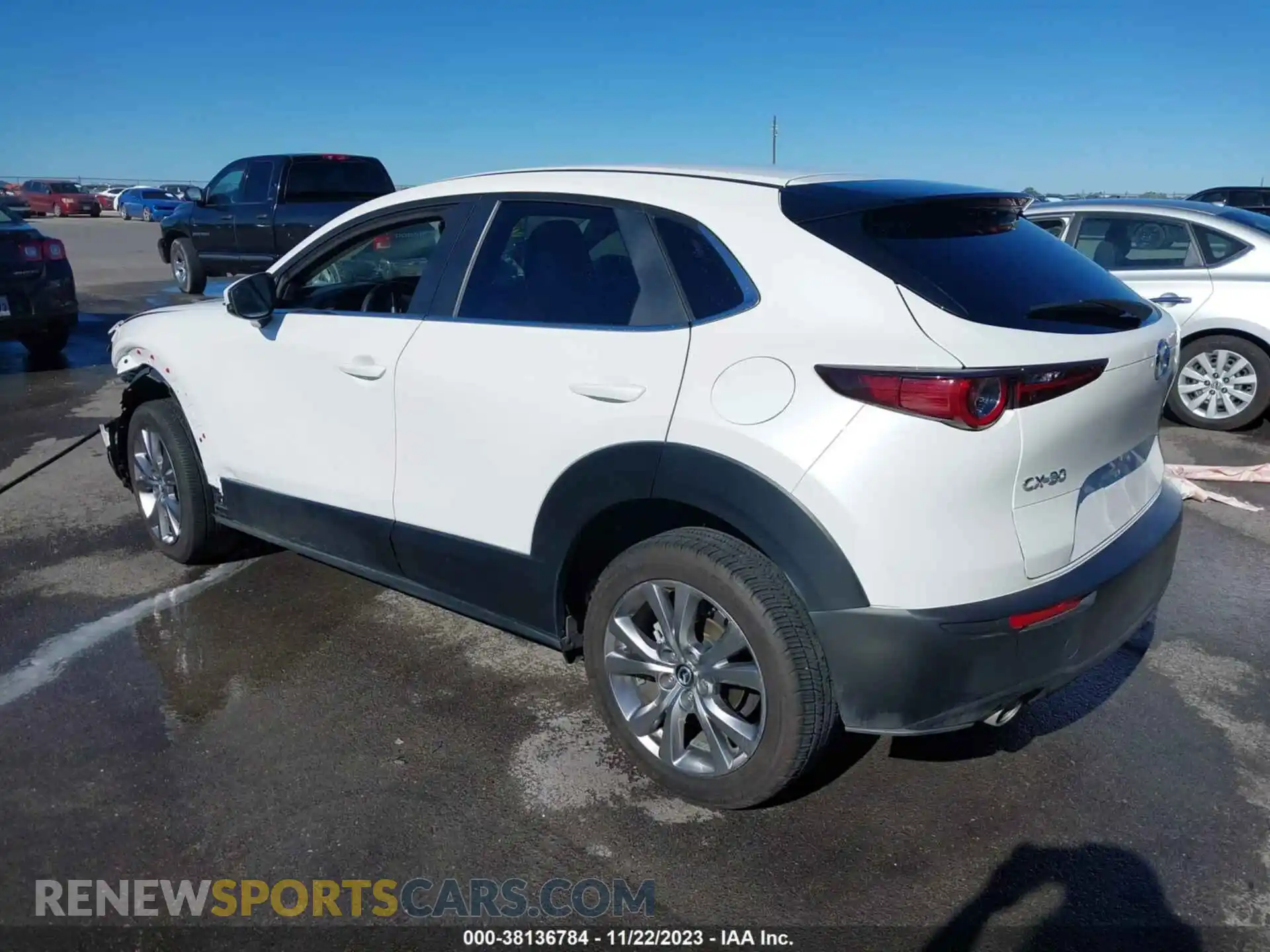 3 Photograph of a damaged car 3MVDMABL5MM217225 MAZDA CX-30 2021