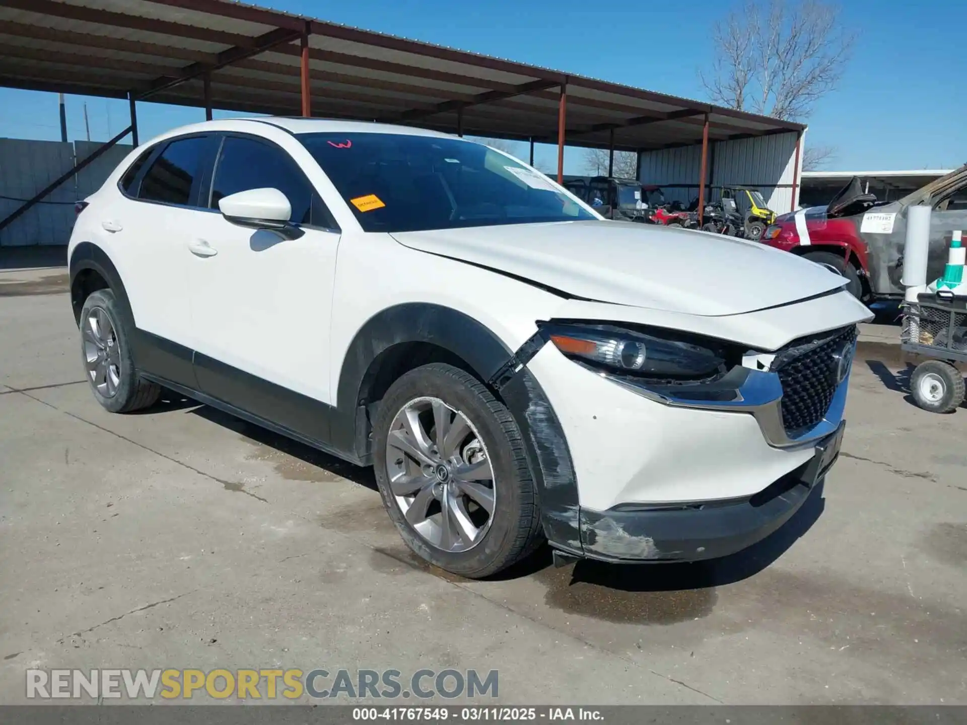 1 Photograph of a damaged car 3MVDMACL7MM209903 MAZDA CX-30 2021