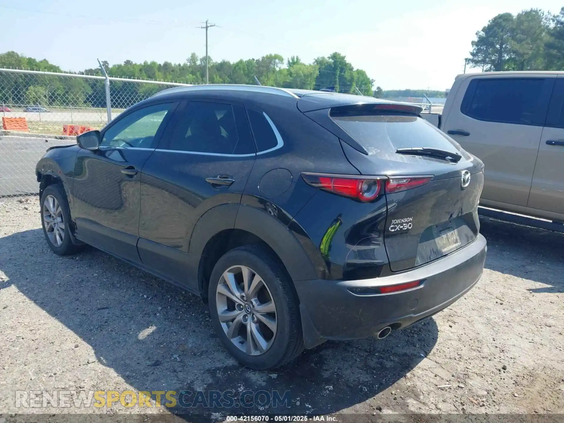 3 Photograph of a damaged car 3MVDMADL7MM211889 MAZDA CX-30 2021