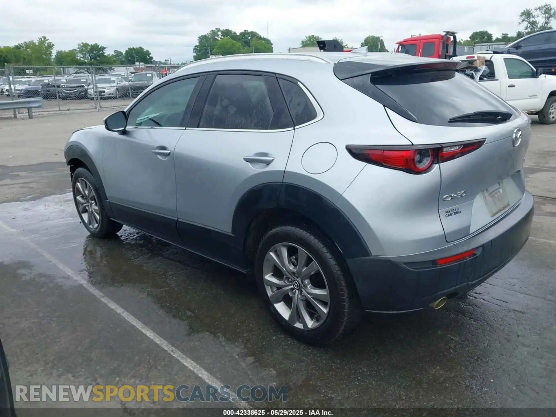 3 Photograph of a damaged car 3MVDMADL7MM252507 MAZDA CX-30 2021
