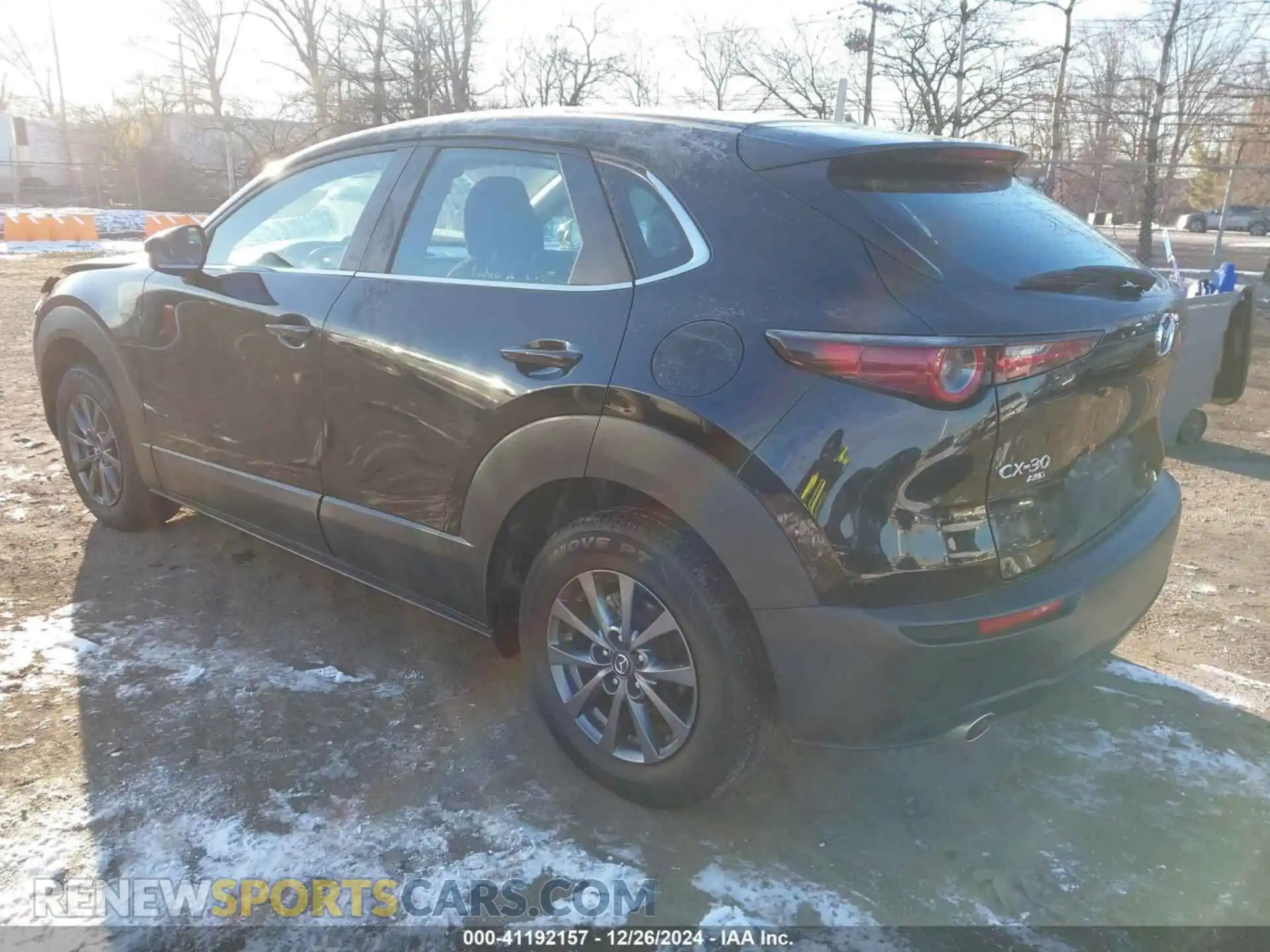 3 Photograph of a damaged car 3MVDMBAL6MM225809 MAZDA CX-30 2021
