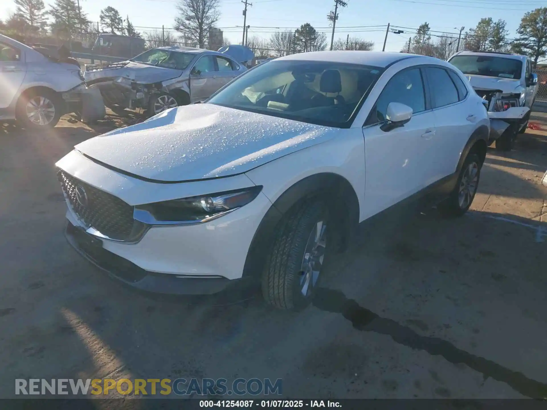 2 Photograph of a damaged car 3MVDMBBL0MM218479 MAZDA CX-30 2021