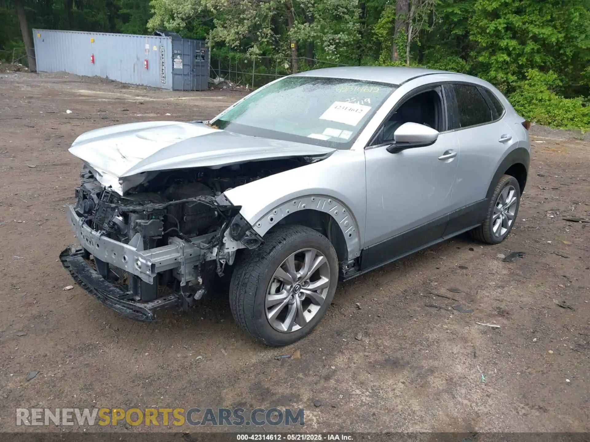 2 Photograph of a damaged car 3MVDMBBL0MM237677 MAZDA CX-30 2021