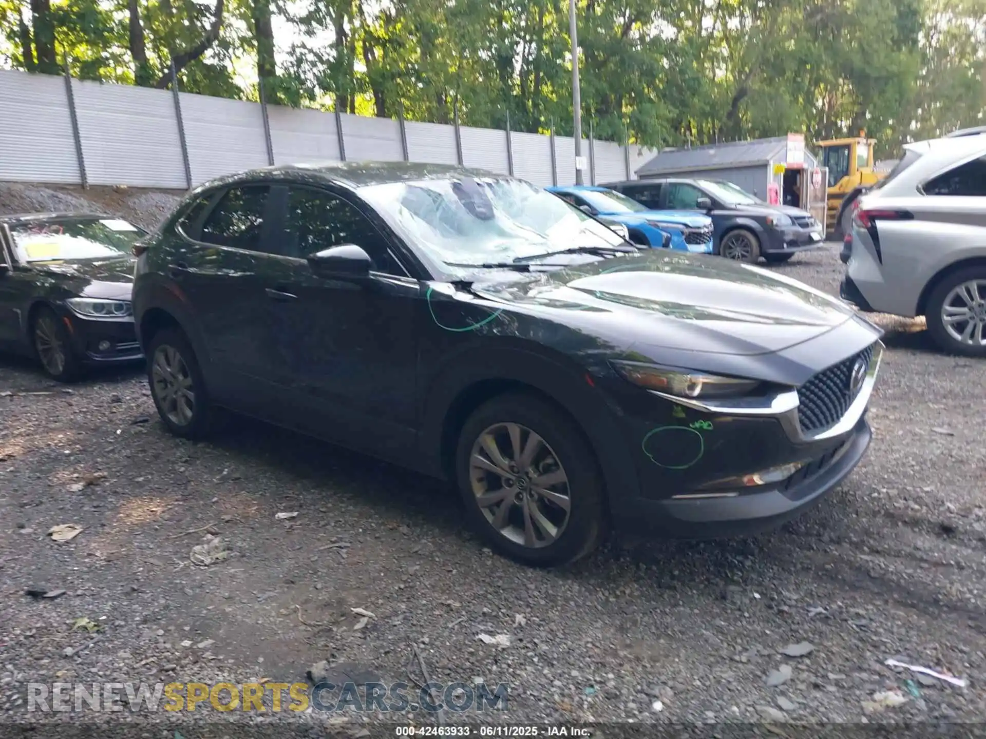 1 Photograph of a damaged car 3MVDMBBL1MM234920 MAZDA CX-30 2021