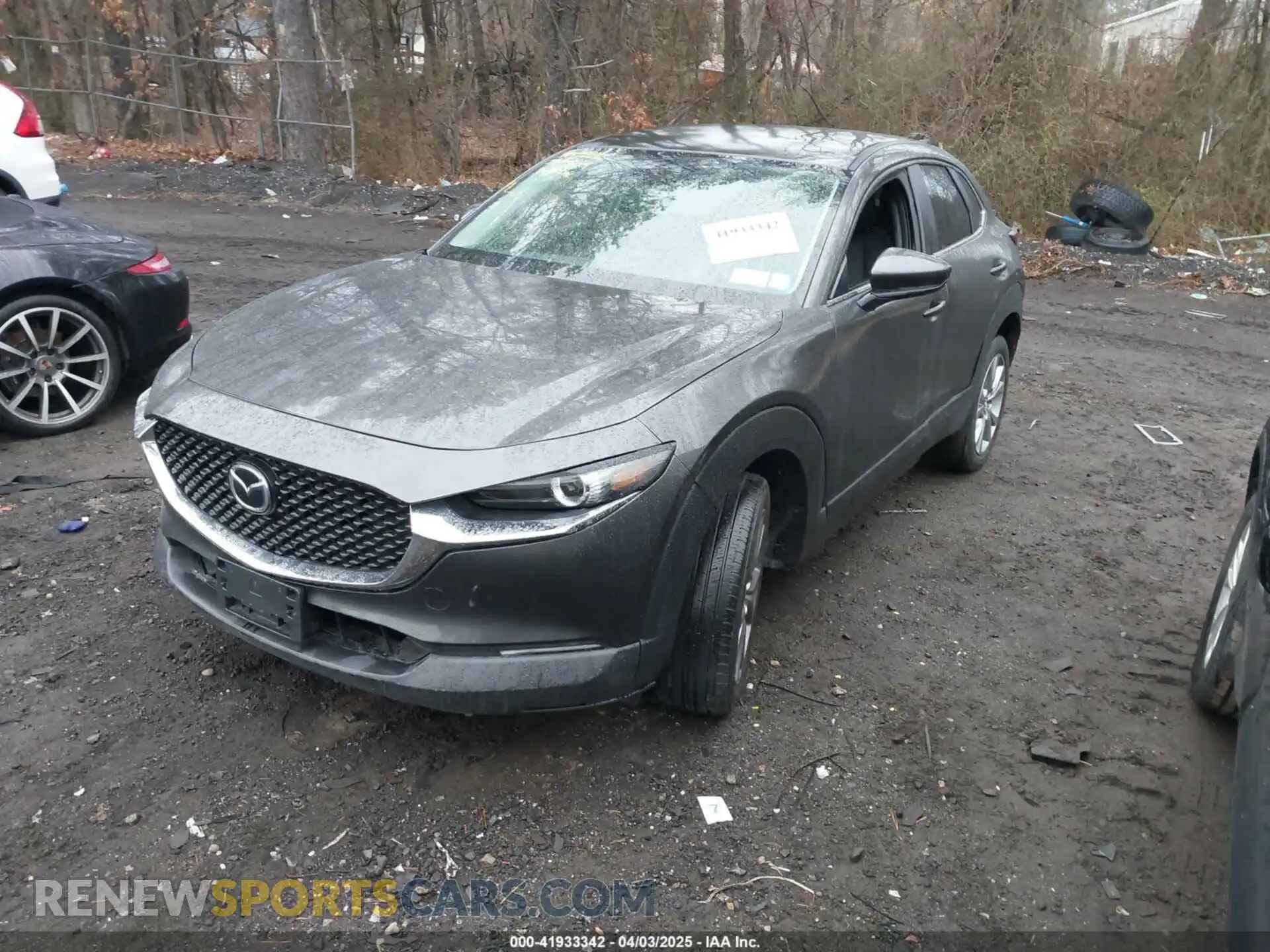 2 Photograph of a damaged car 3MVDMBBL2MM312752 MAZDA CX-30 2021