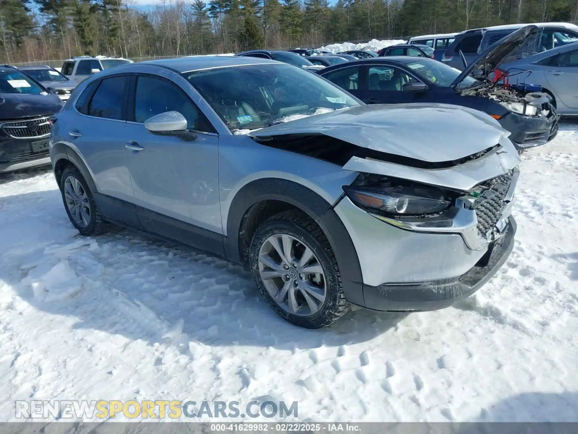 1 Photograph of a damaged car 3MVDMBBL5MM312843 MAZDA CX-30 2021