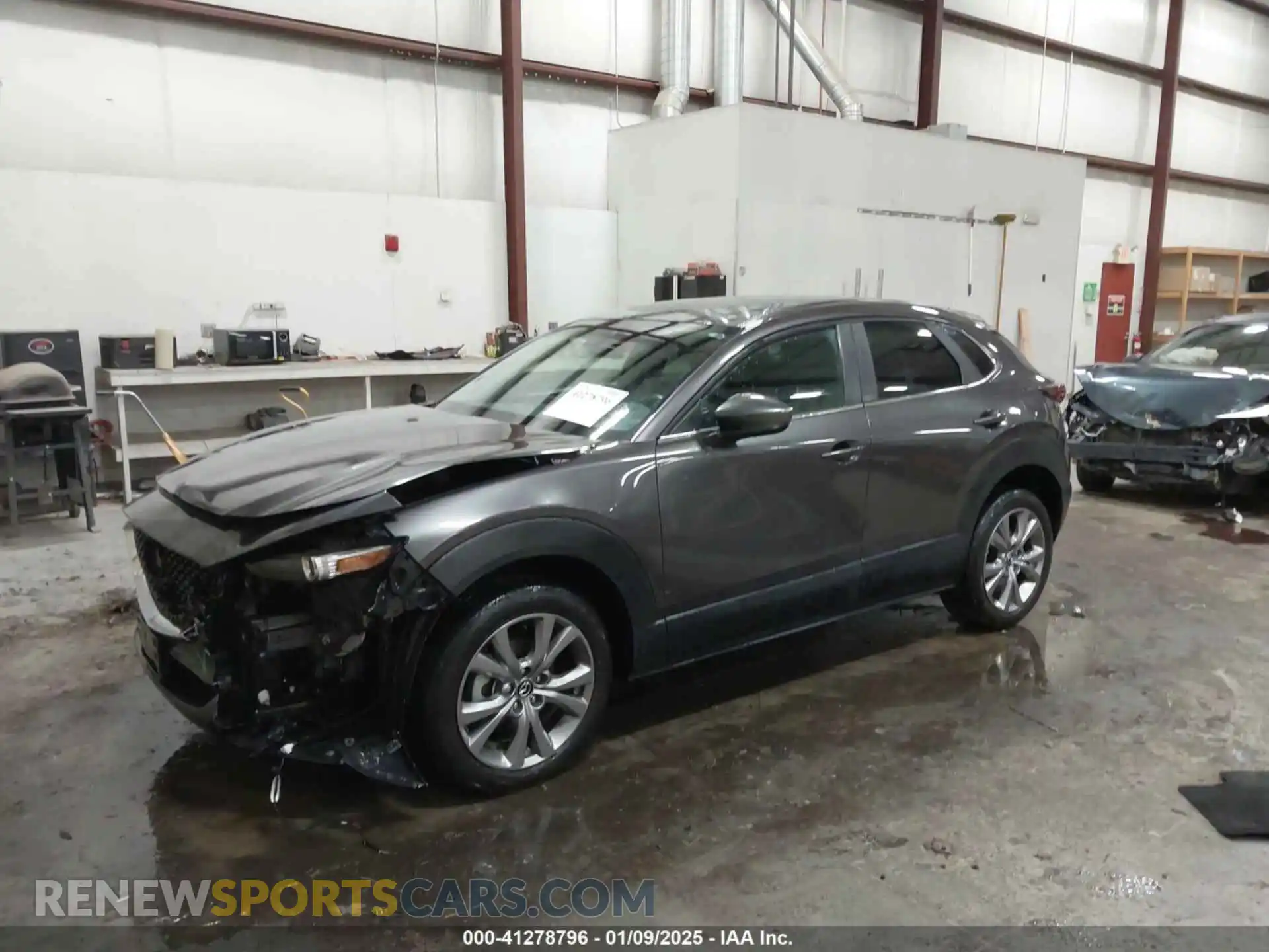 2 Фотография поврежденного автомобиля 3MVDMBBL9MM313574 MAZDA CX-30 2021