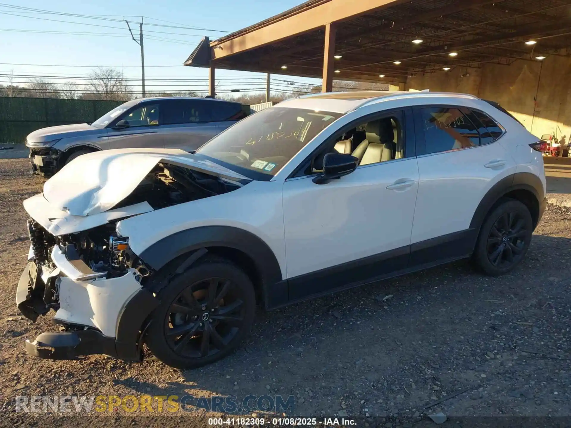 2 Photograph of a damaged car 3MVDMBDY2MM236118 MAZDA CX-30 2021