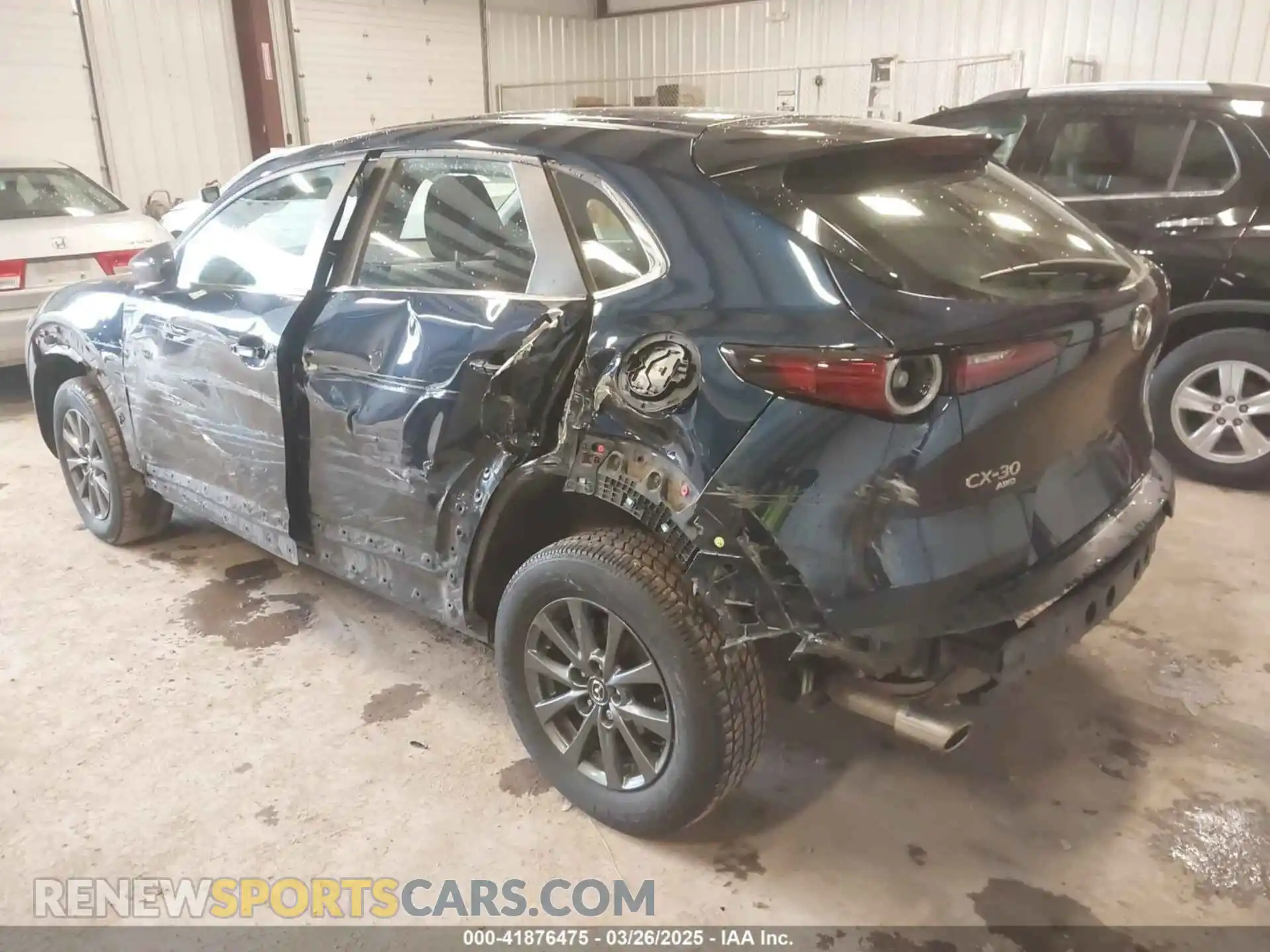 3 Photograph of a damaged car 3MVDMBAL7NM400795 MAZDA CX-30 2022