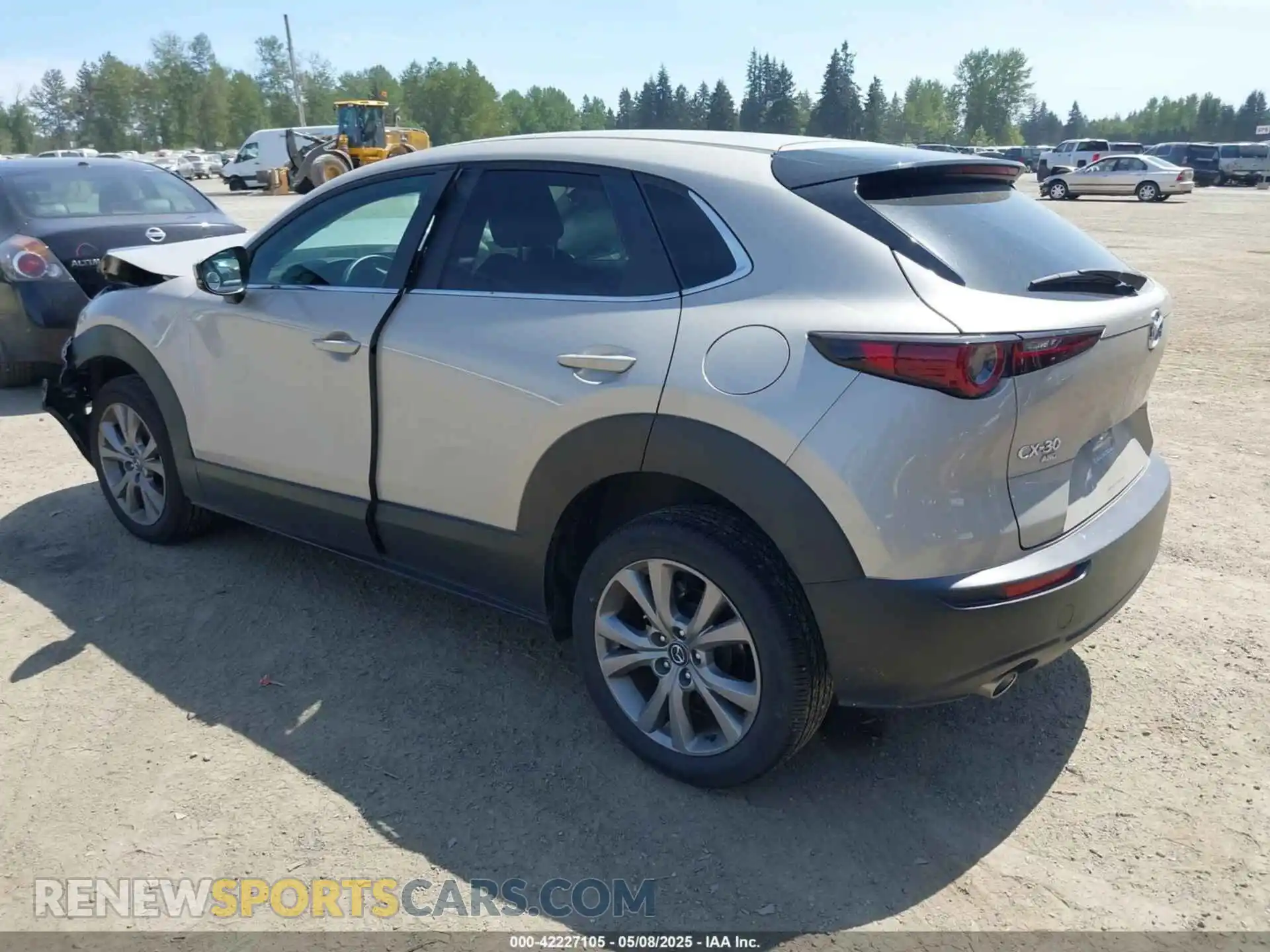 3 Photograph of a damaged car 3MVDMBBL3NM458336 MAZDA CX-30 2022