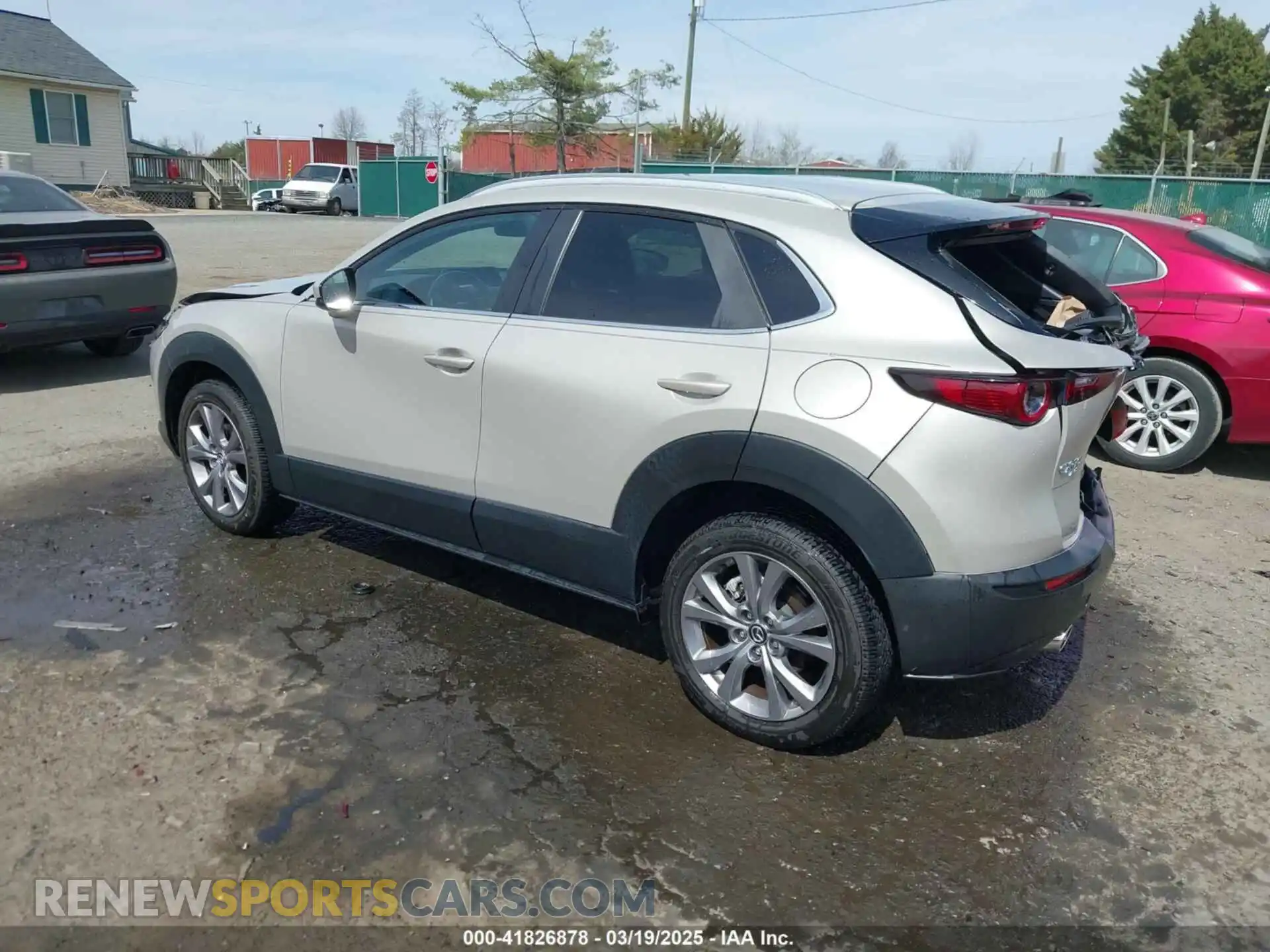 3 fotografías del automóvil dañado 3MVDMBBL4NM401563 MAZDA CX-30 2022