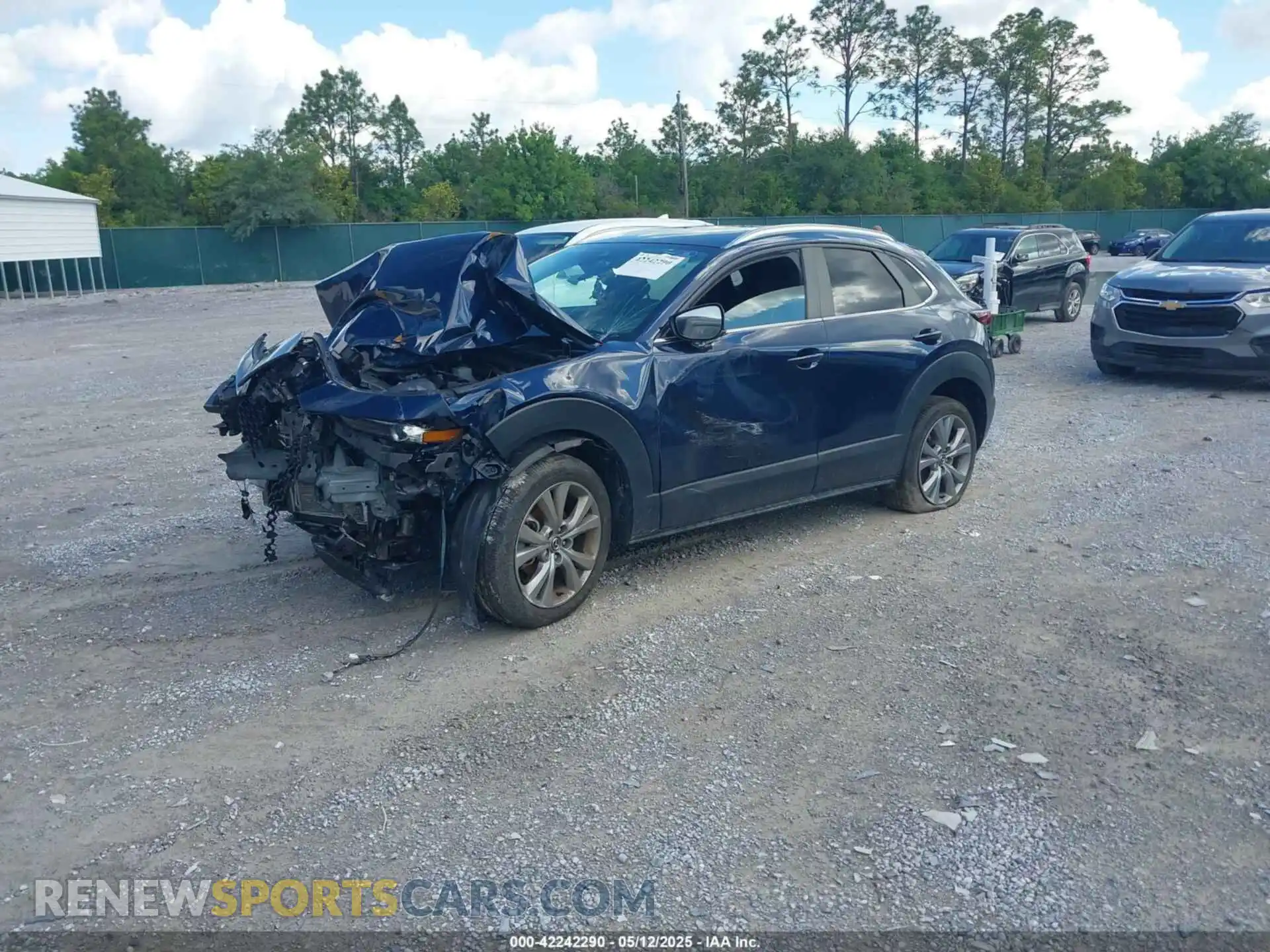 2 Photograph of a damaged car 3MVDMBBL6NM448268 MAZDA CX-30 2022