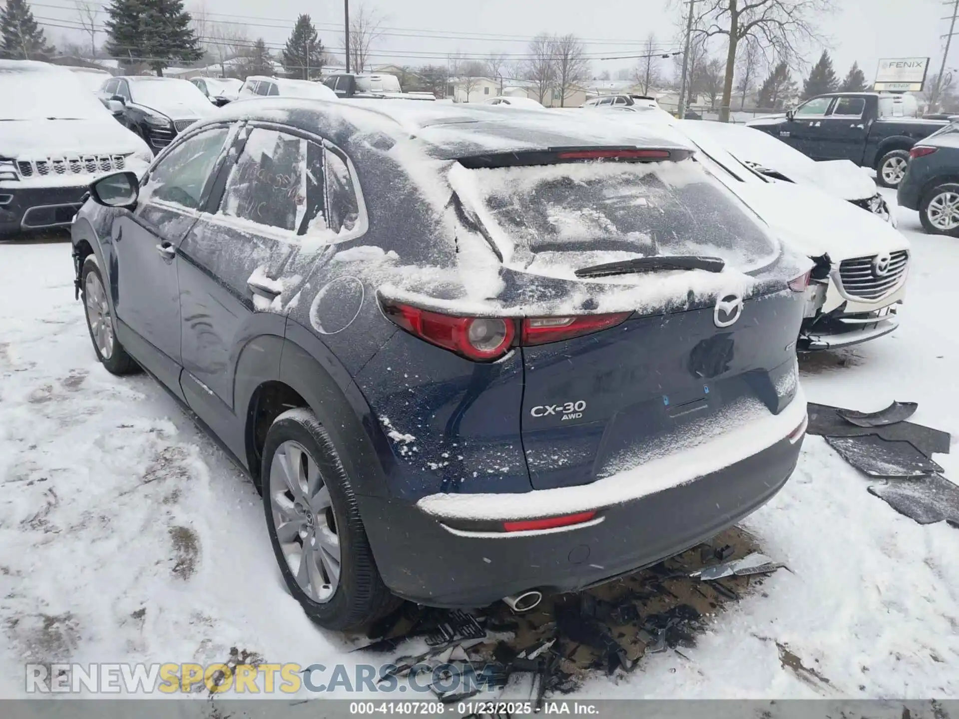 3 Photograph of a damaged car 3MVDMBBLXNM424992 MAZDA CX-30 2022