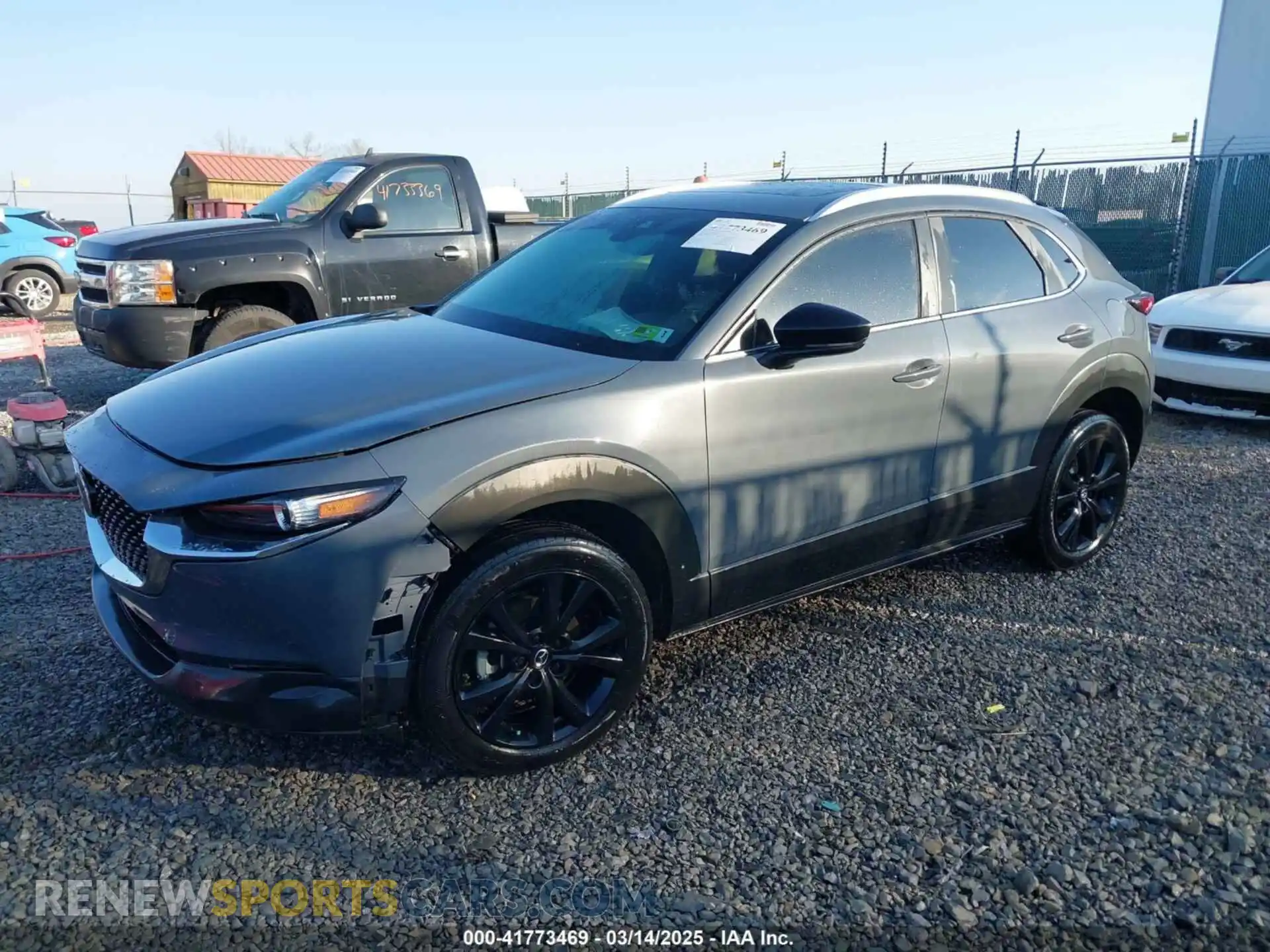 2 Photograph of a damaged car 3MVDMBCL2NM452462 MAZDA CX-30 2022