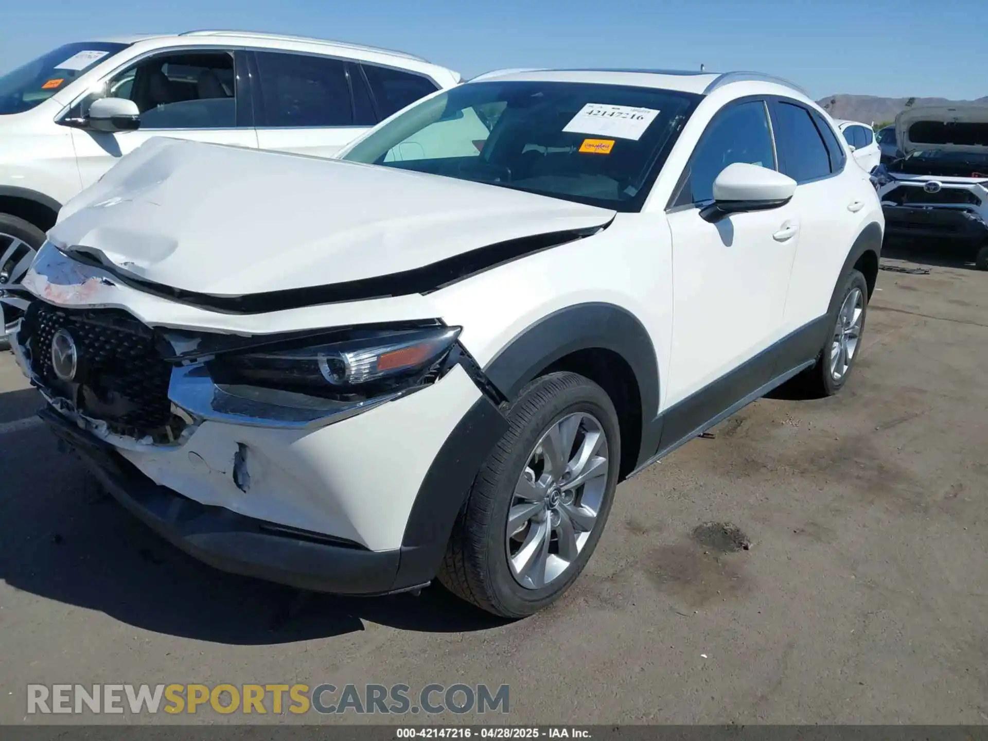 2 Photograph of a damaged car 3MVDMBCL4NM454228 MAZDA CX-30 2022