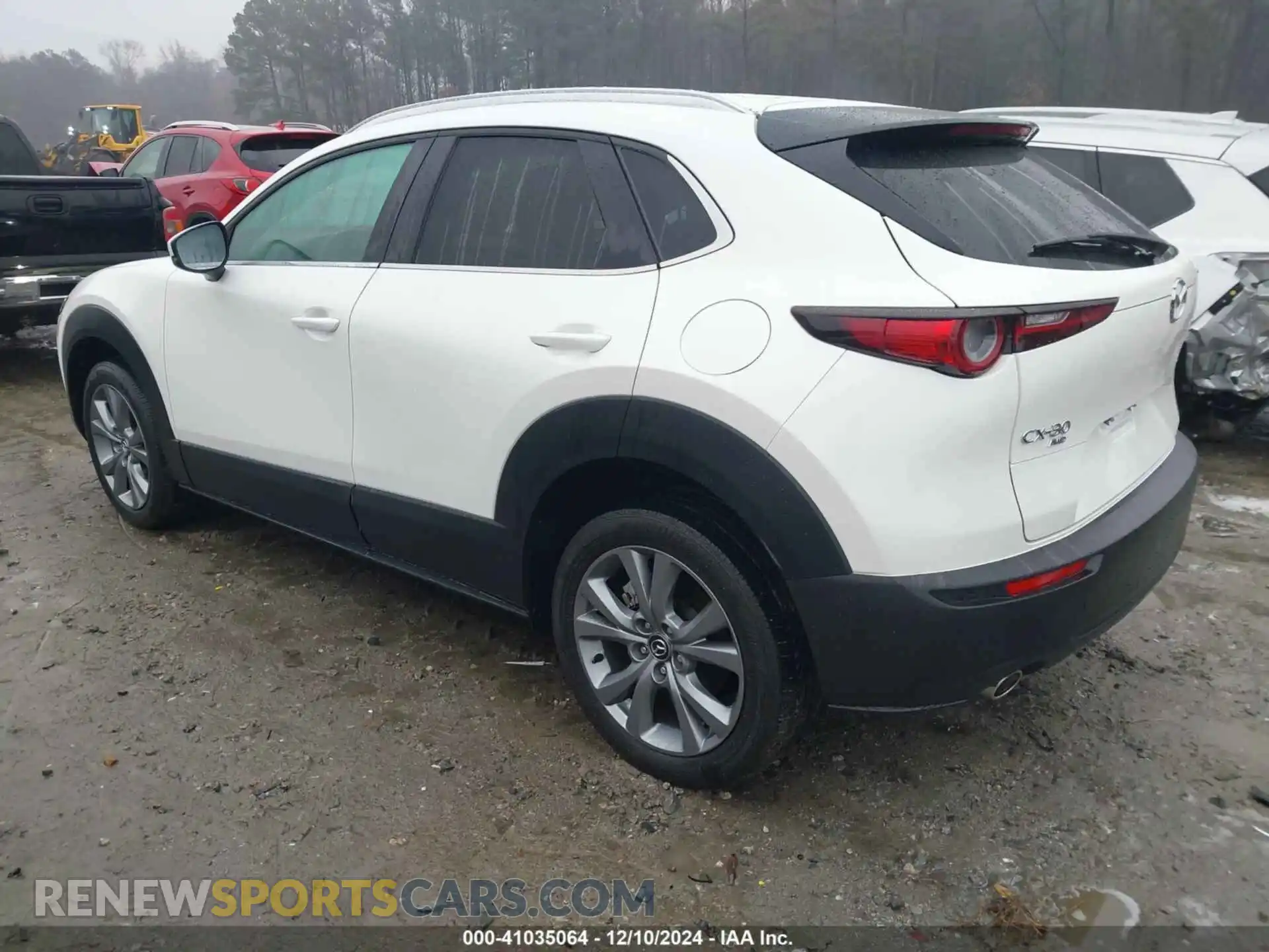 3 Photograph of a damaged car 3MVDMBDL1NM452807 MAZDA CX-30 2022