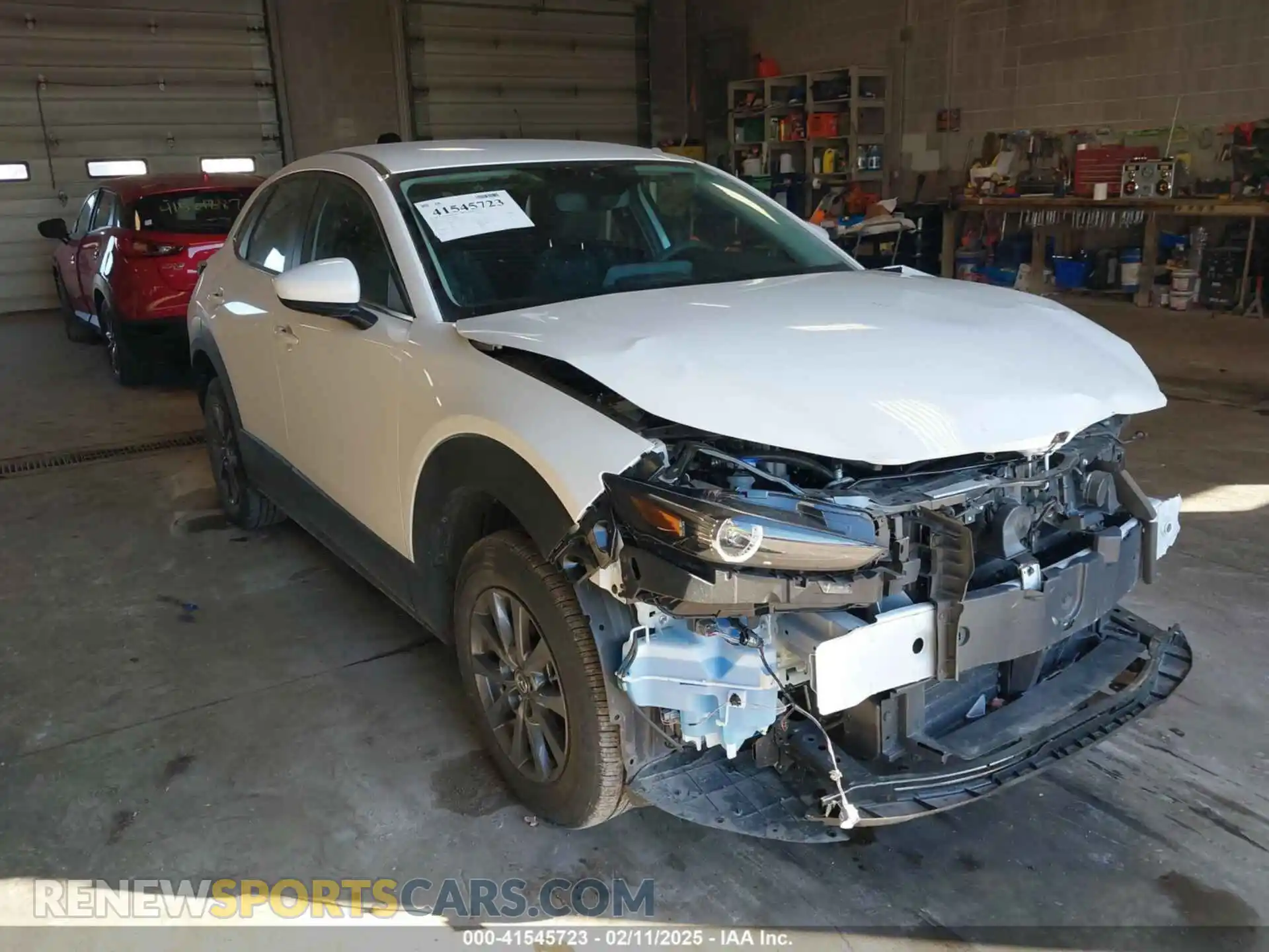 1 Photograph of a damaged car 3MVDMBAM0PM583484 MAZDA CX-30 2023