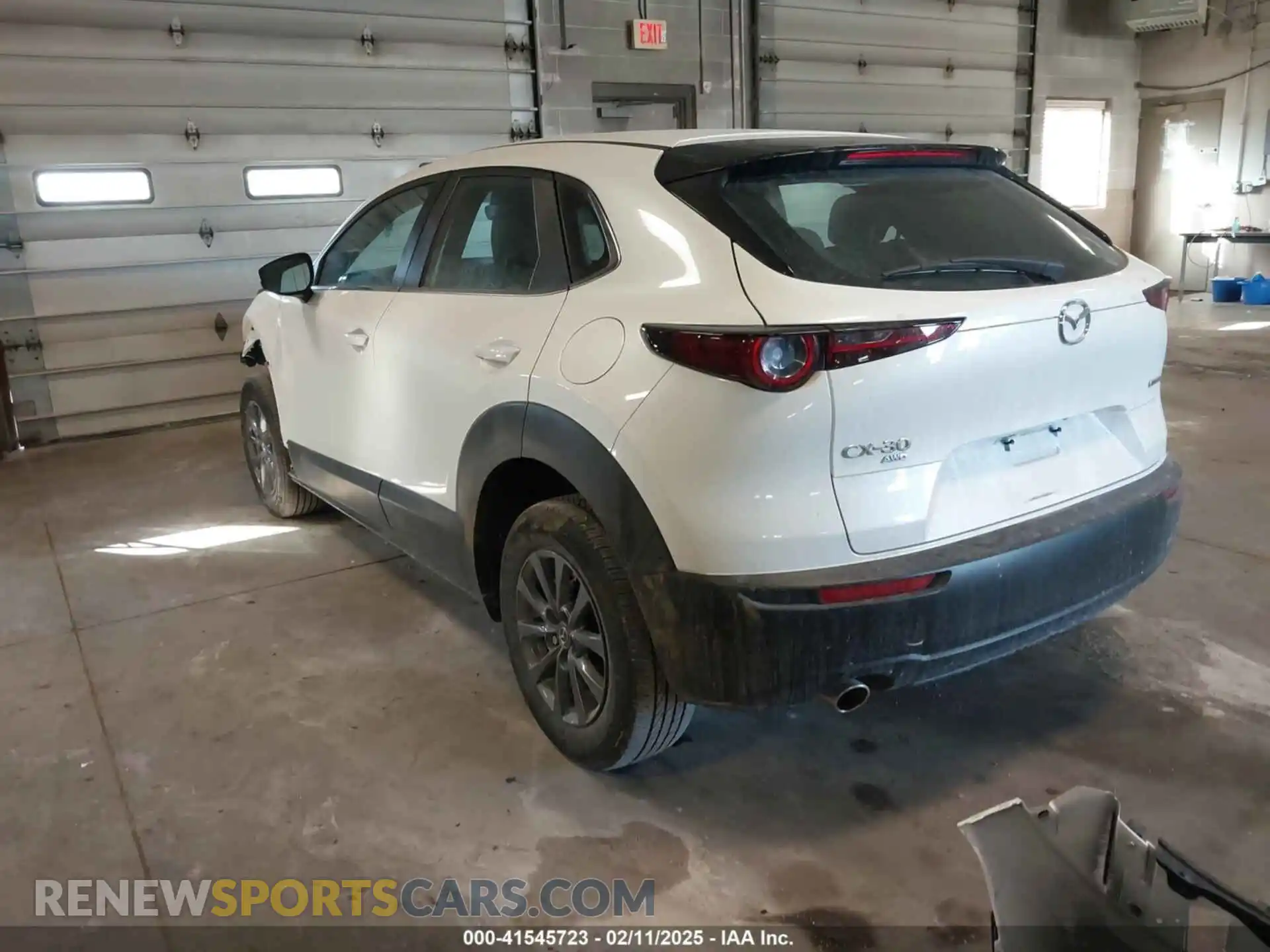 3 Photograph of a damaged car 3MVDMBAM0PM583484 MAZDA CX-30 2023