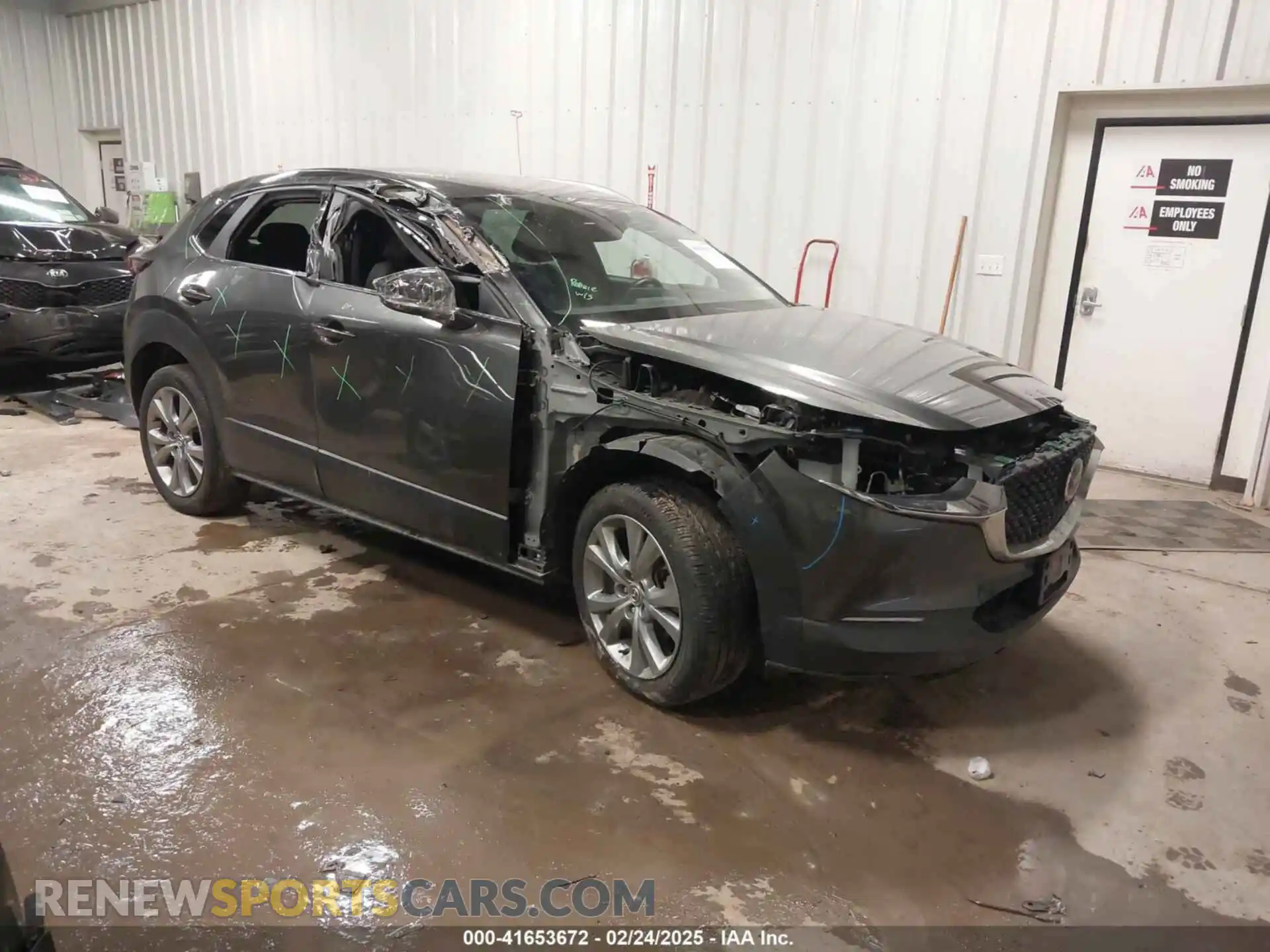 1 fotografías del automóvil dañado 3MVDMBBM2PM581752 MAZDA CX-30 2023