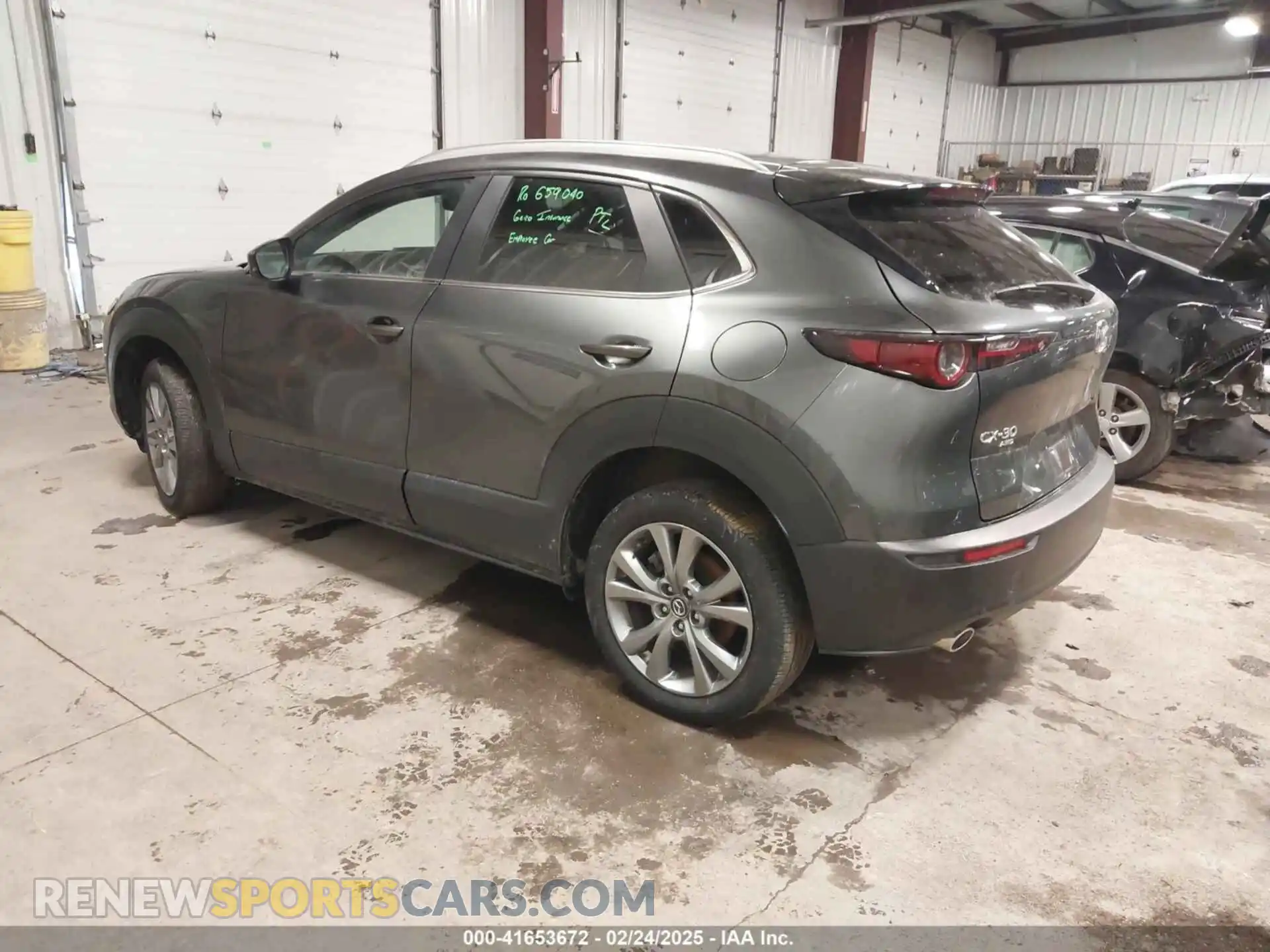 3 fotografías del automóvil dañado 3MVDMBBM2PM581752 MAZDA CX-30 2023
