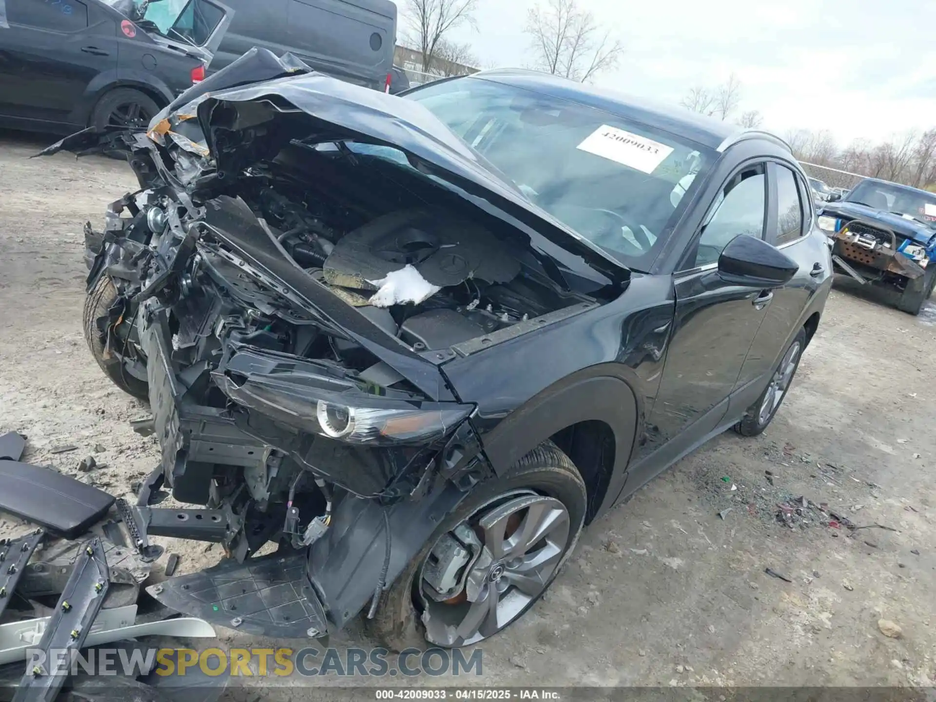 2 Photograph of a damaged car 3MVDMBBM6PM586419 MAZDA CX-30 2023