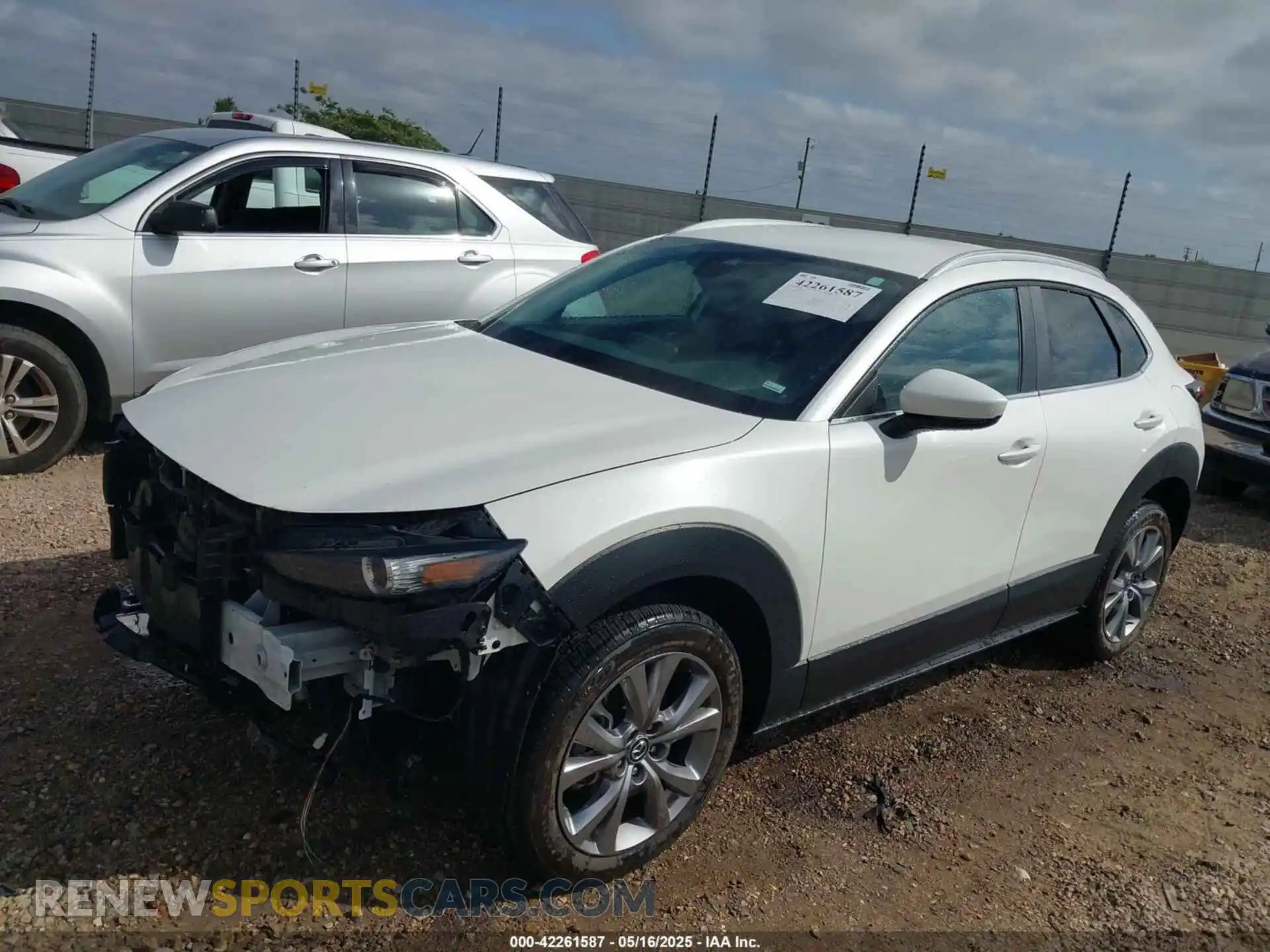 2 Photograph of a damaged car 3MVDMBBM7PM551775 MAZDA CX-30 2023
