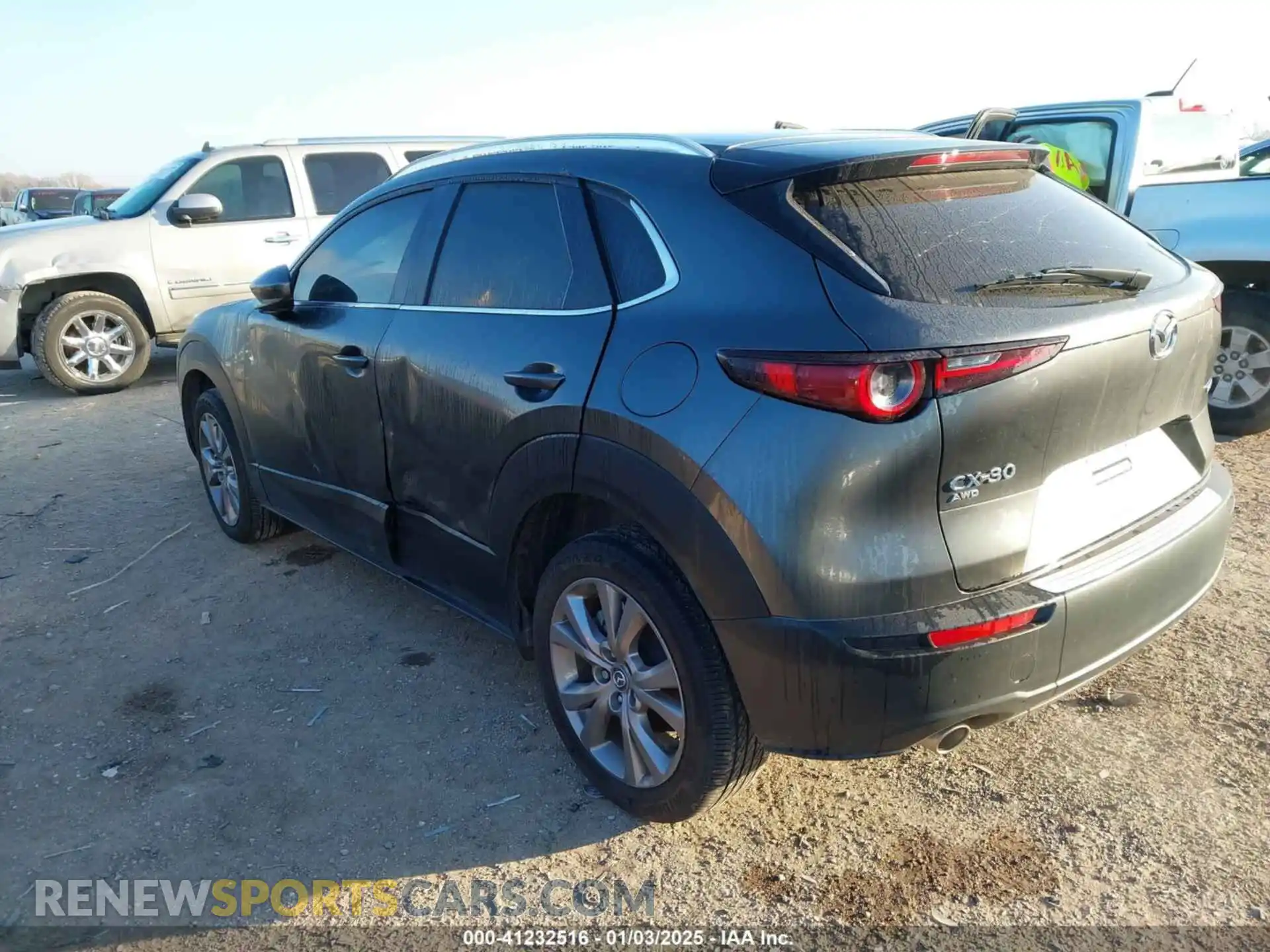 3 fotografías del automóvil dañado 3MVDMBBM7PM570939 MAZDA CX-30 2023