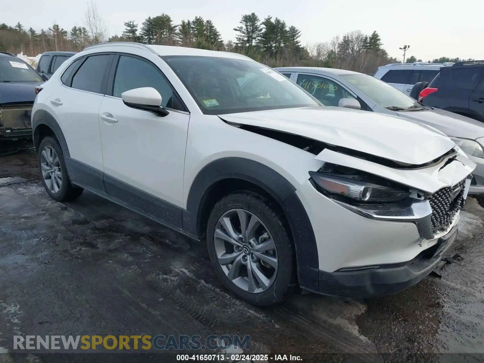 1 Photograph of a damaged car 3MVDMBBMXPM532945 MAZDA CX-30 2023