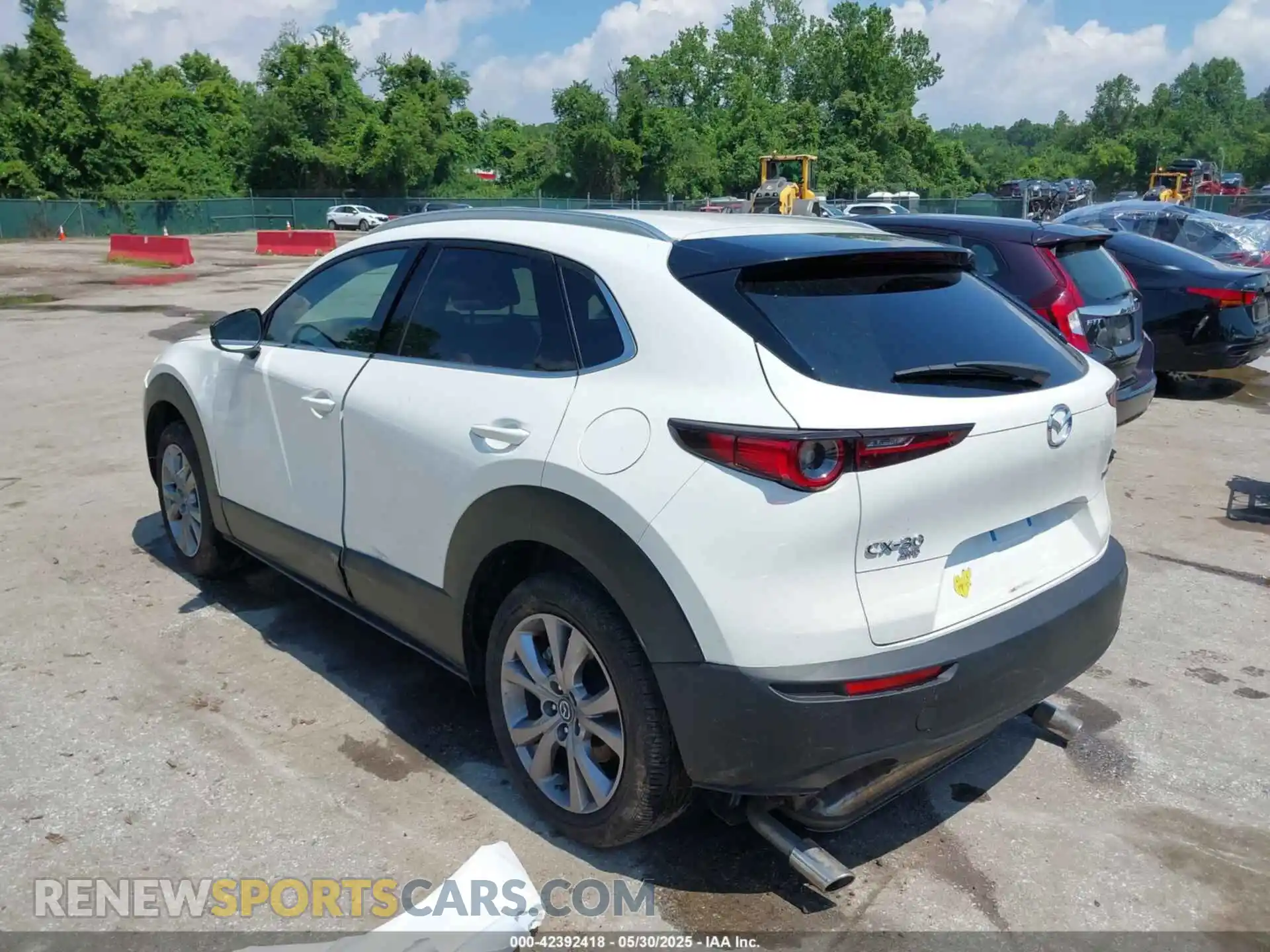 3 Photograph of a damaged car 3MVDMBDM2PM521810 MAZDA CX-30 2023