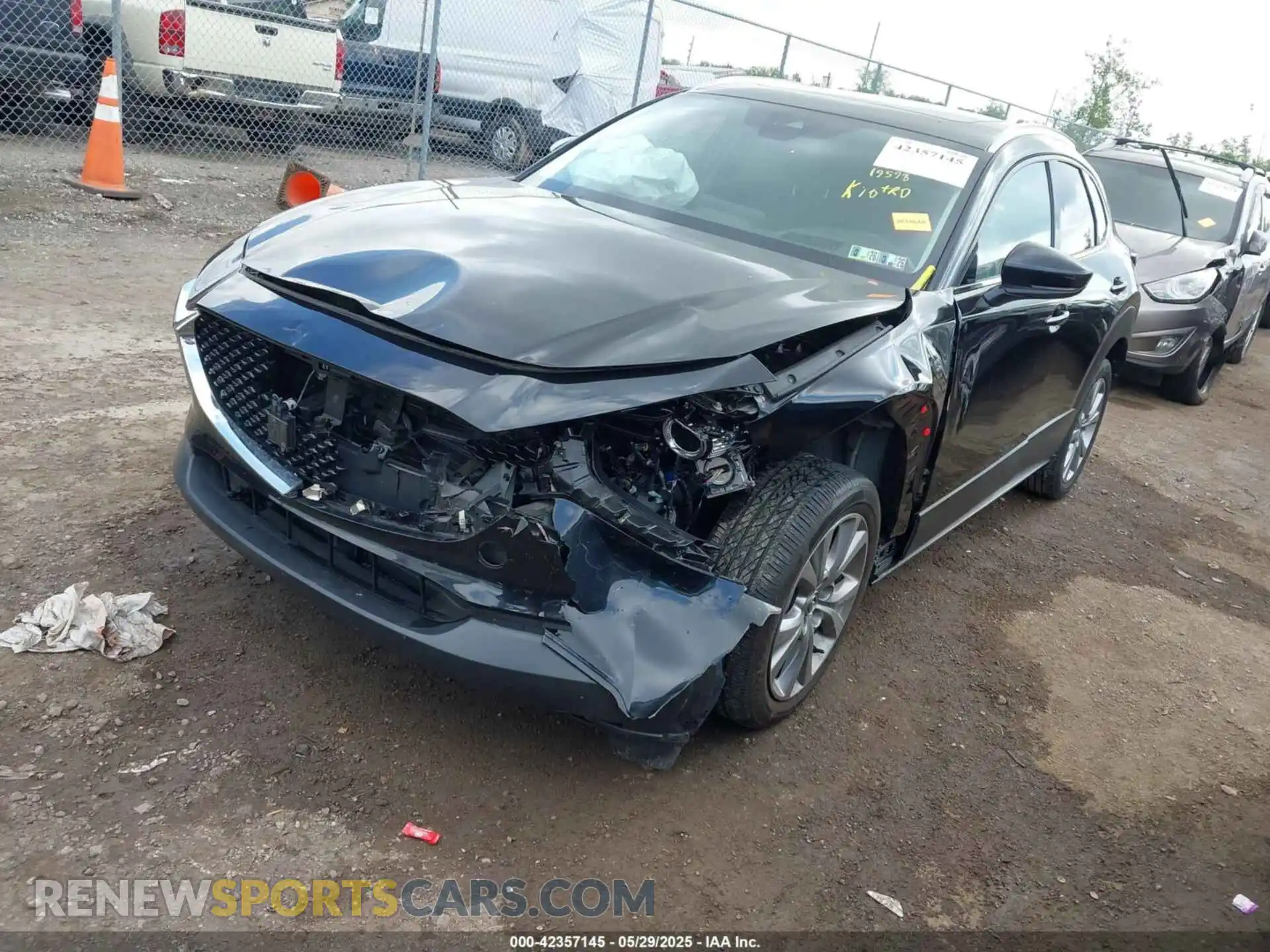 2 Photograph of a damaged car 3MVDMBDM7PM557590 MAZDA CX-30 2023