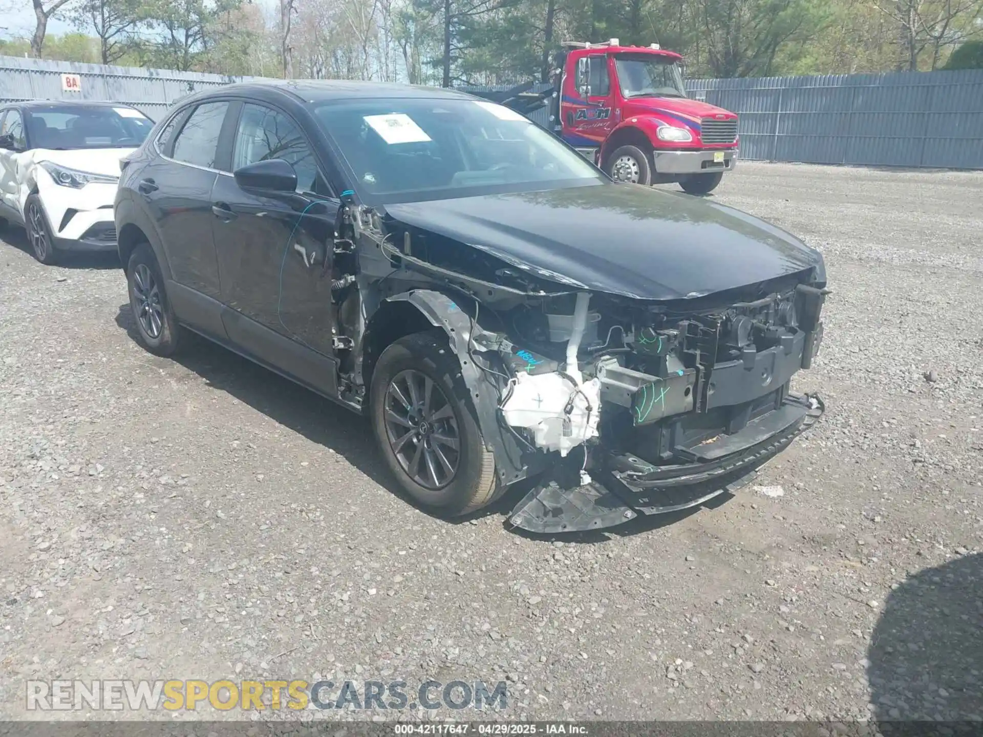 1 Photograph of a damaged car 3MVDMBAM2RM627522 MAZDA CX-30 2024
