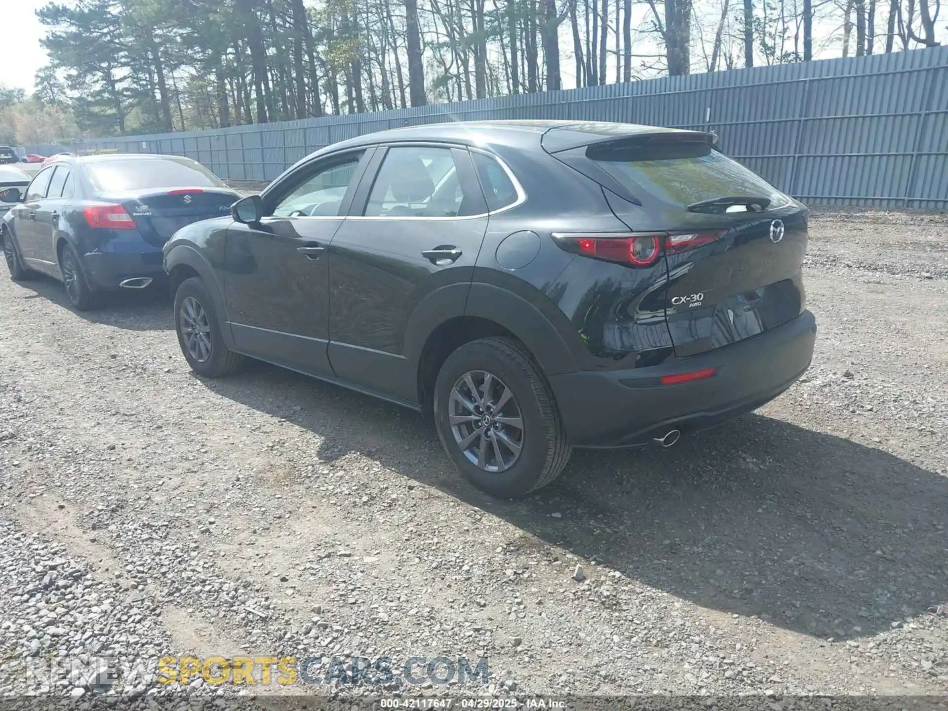 3 Photograph of a damaged car 3MVDMBAM2RM627522 MAZDA CX-30 2024
