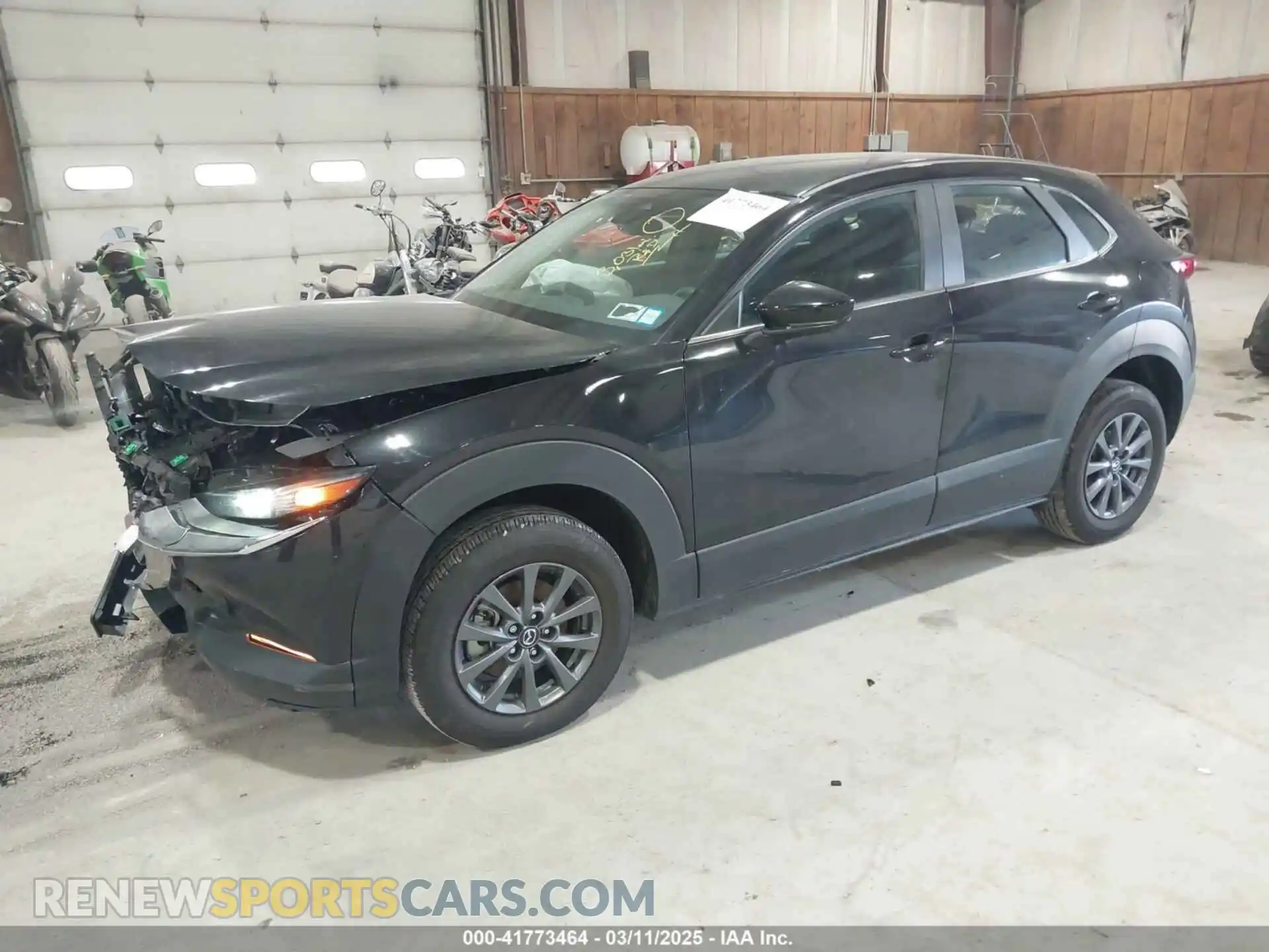 2 Photograph of a damaged car 3MVDMBAM2RM719794 MAZDA CX-30 2024