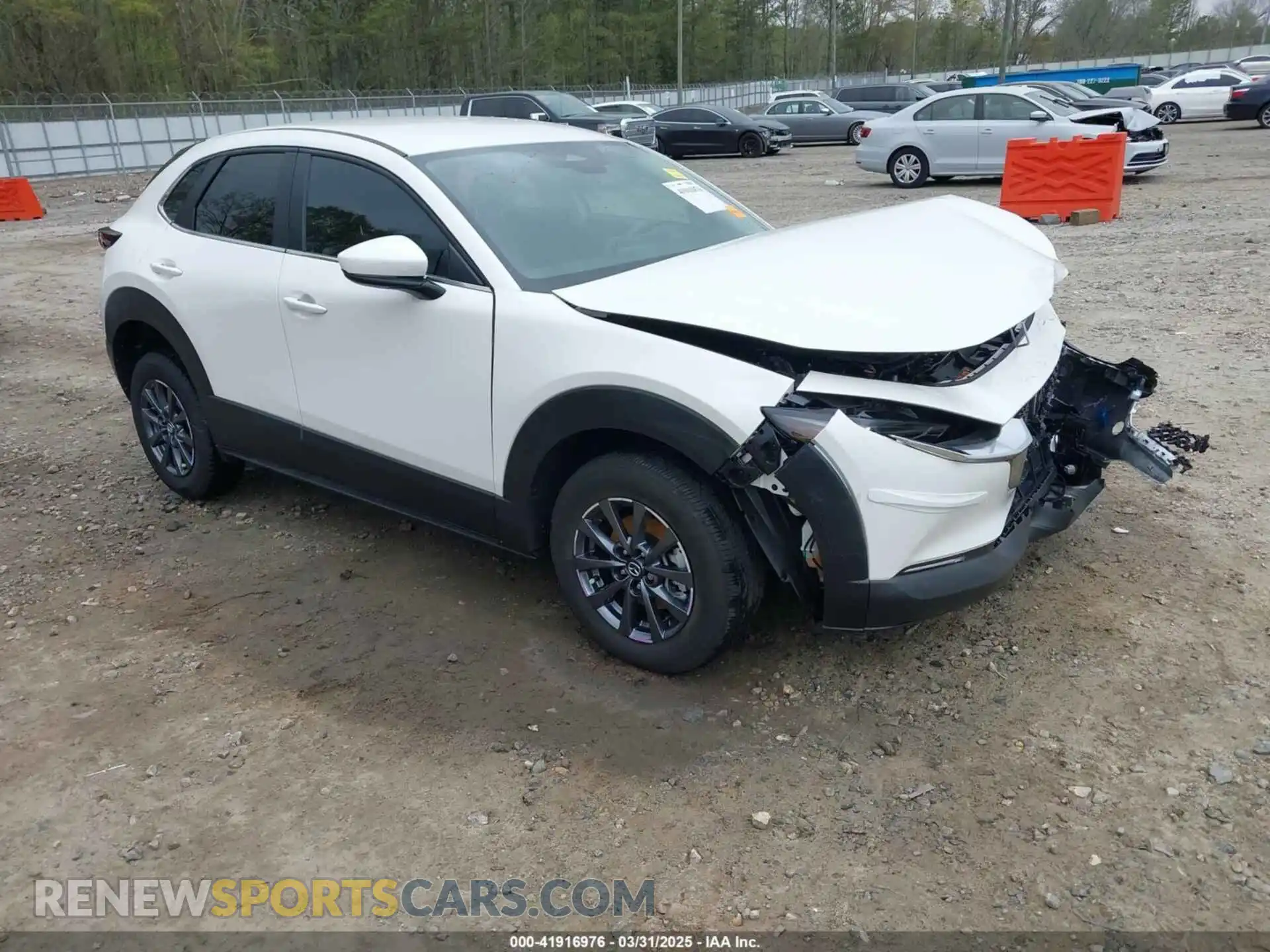 1 Photograph of a damaged car 3MVDMBAM4RM686488 MAZDA CX-30 2024