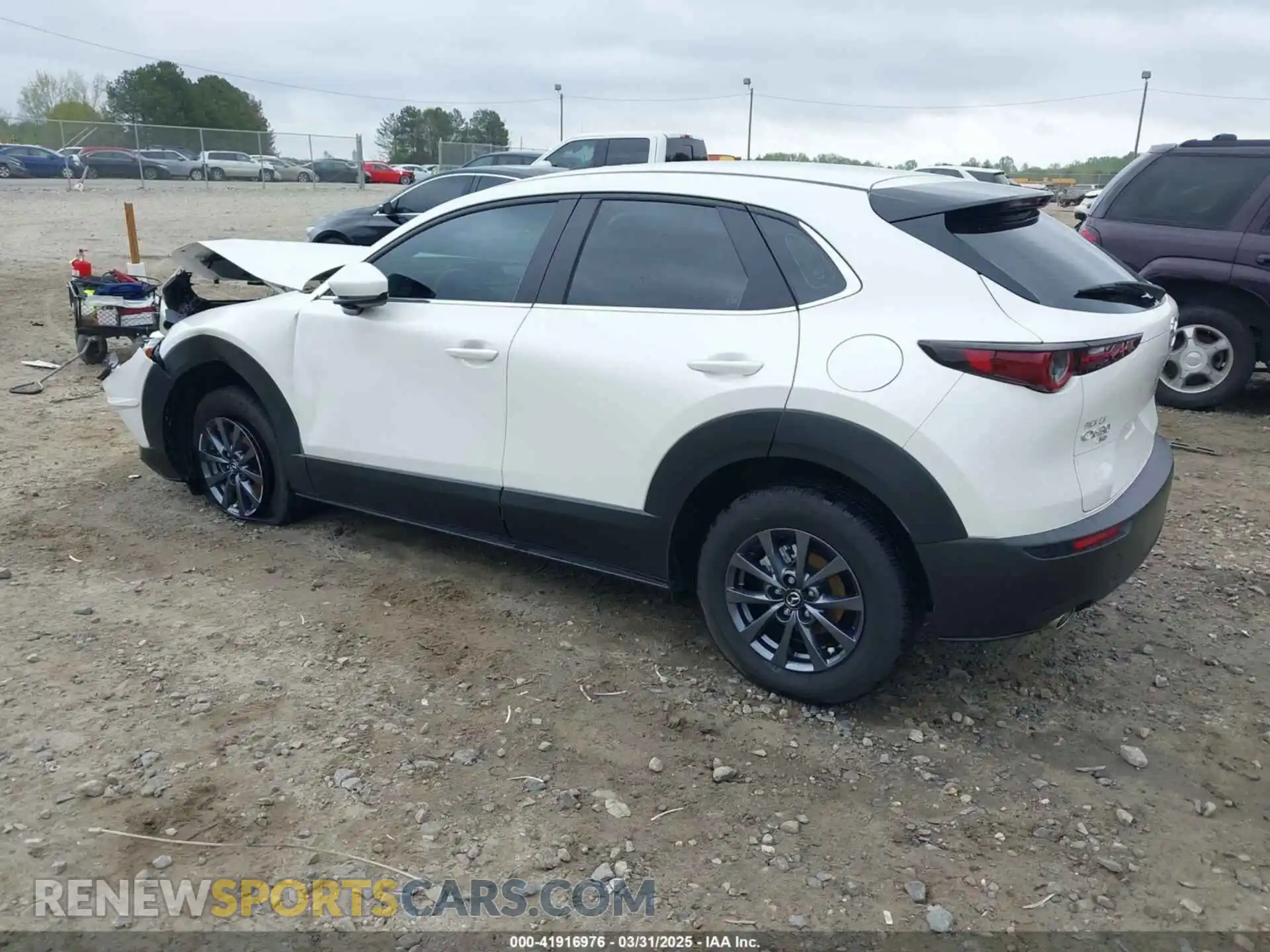 3 Photograph of a damaged car 3MVDMBAM4RM686488 MAZDA CX-30 2024