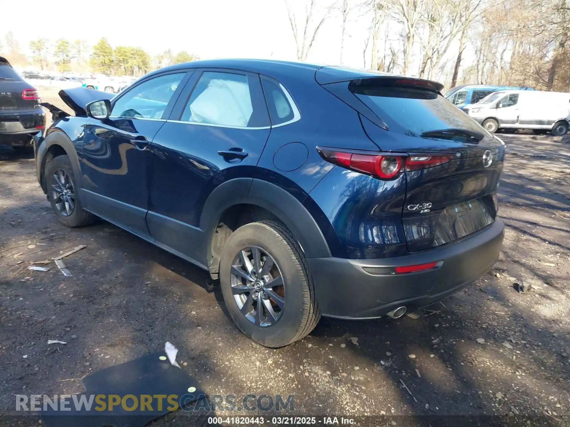 3 Photograph of a damaged car 3MVDMBAM8RM634233 MAZDA CX-30 2024