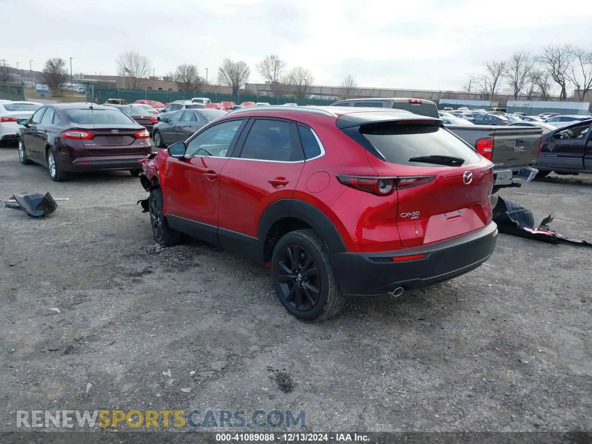 3 Photograph of a damaged car 3MVDMBBM1RM703360 MAZDA CX-30 2024