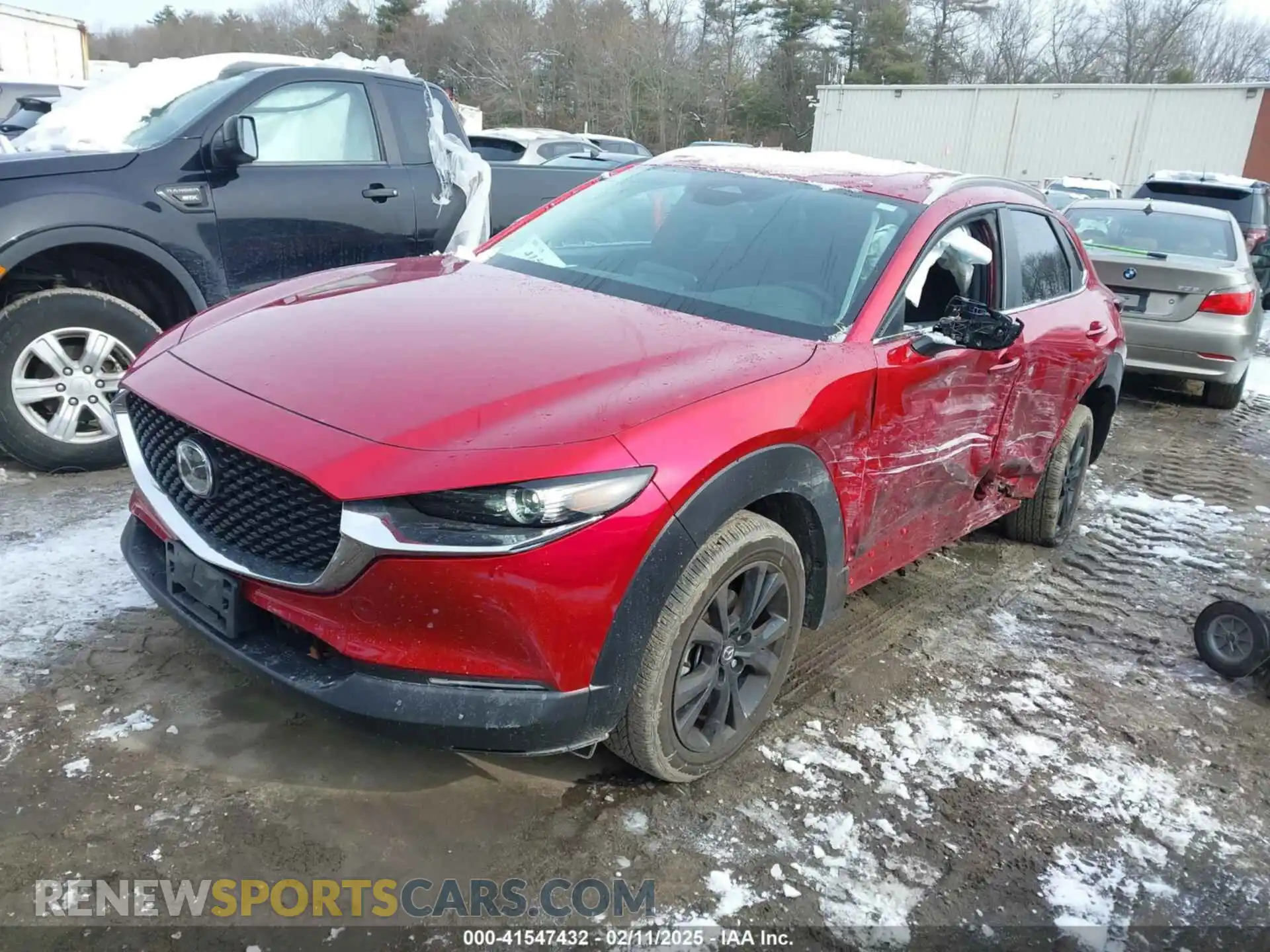 2 Photograph of a damaged car 3MVDMBBM2RM626546 MAZDA CX-30 2024