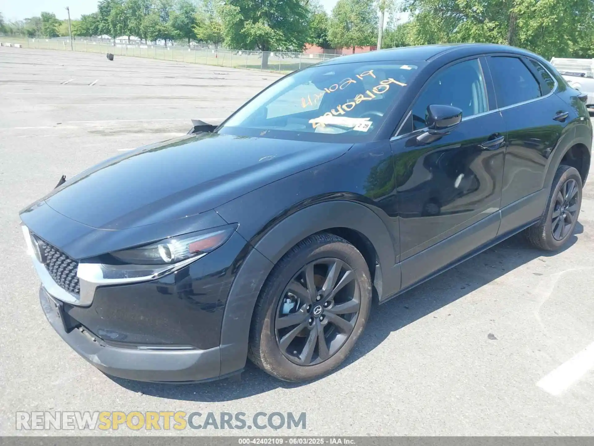2 Photograph of a damaged car 3MVDMBBM3RM635109 MAZDA CX-30 2024