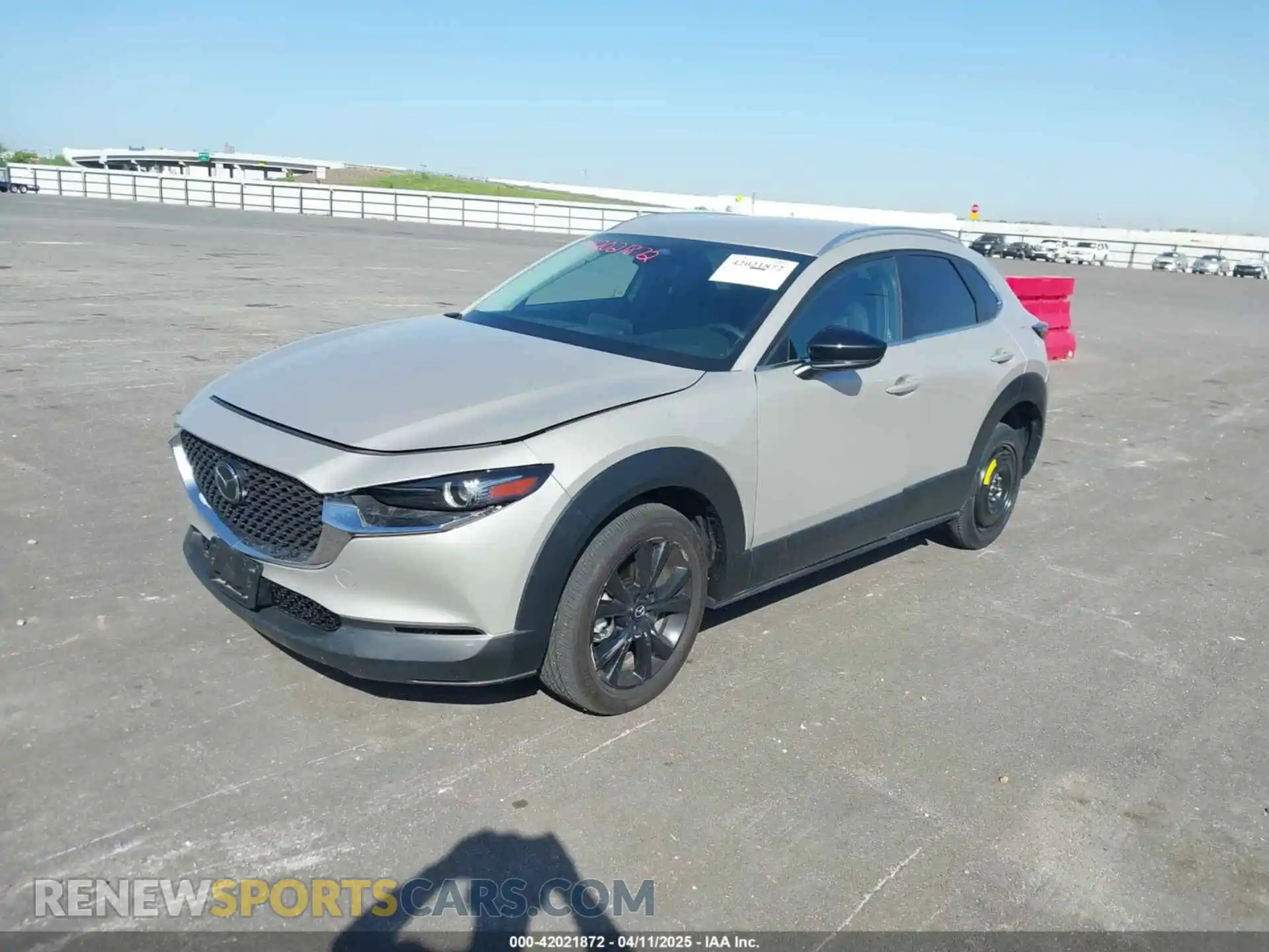 2 Photograph of a damaged car 3MVDMBBM4RM689518 MAZDA CX-30 2024