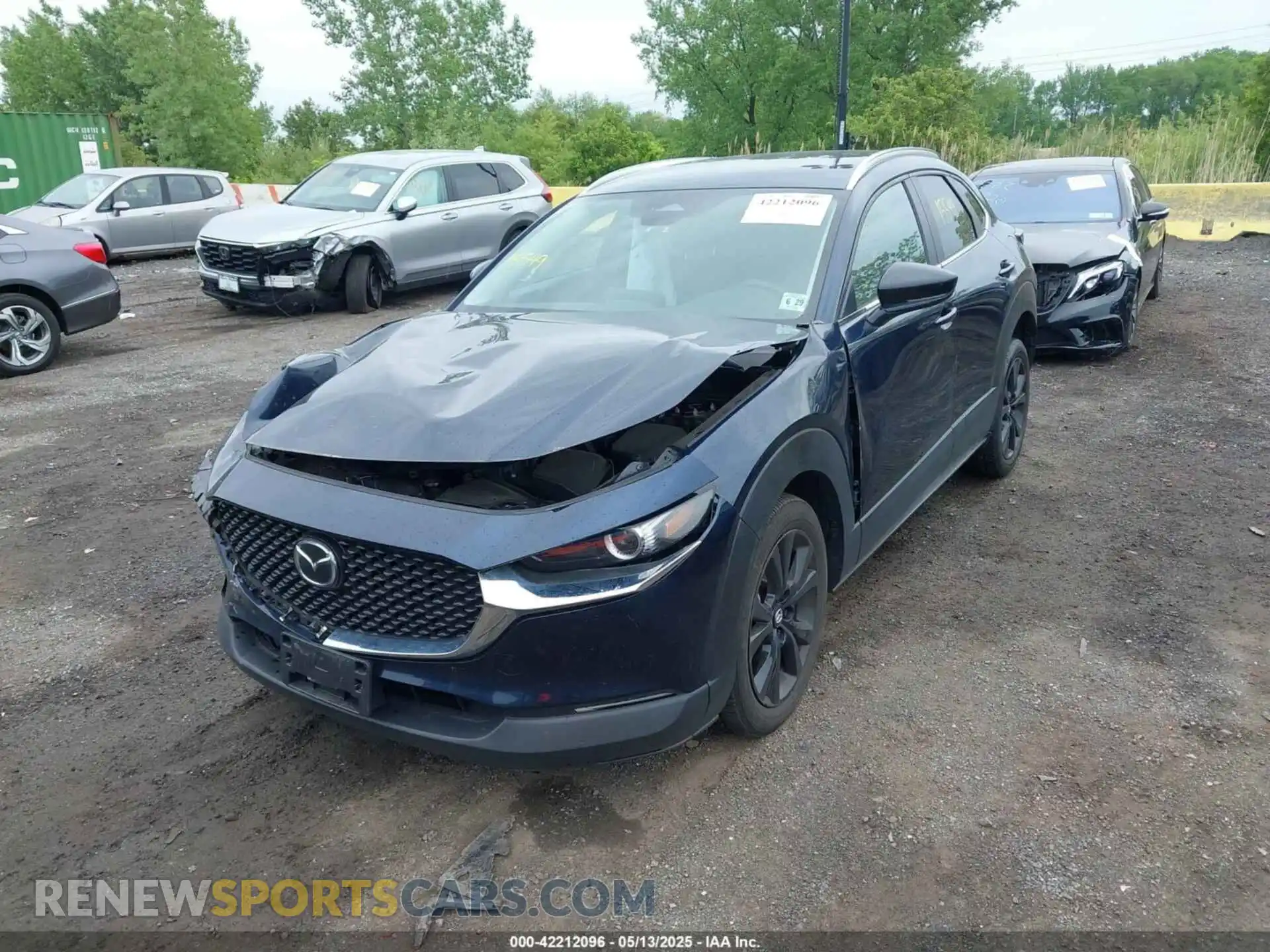 2 Photograph of a damaged car 3MVDMBBM5RM680603 MAZDA CX-30 2024