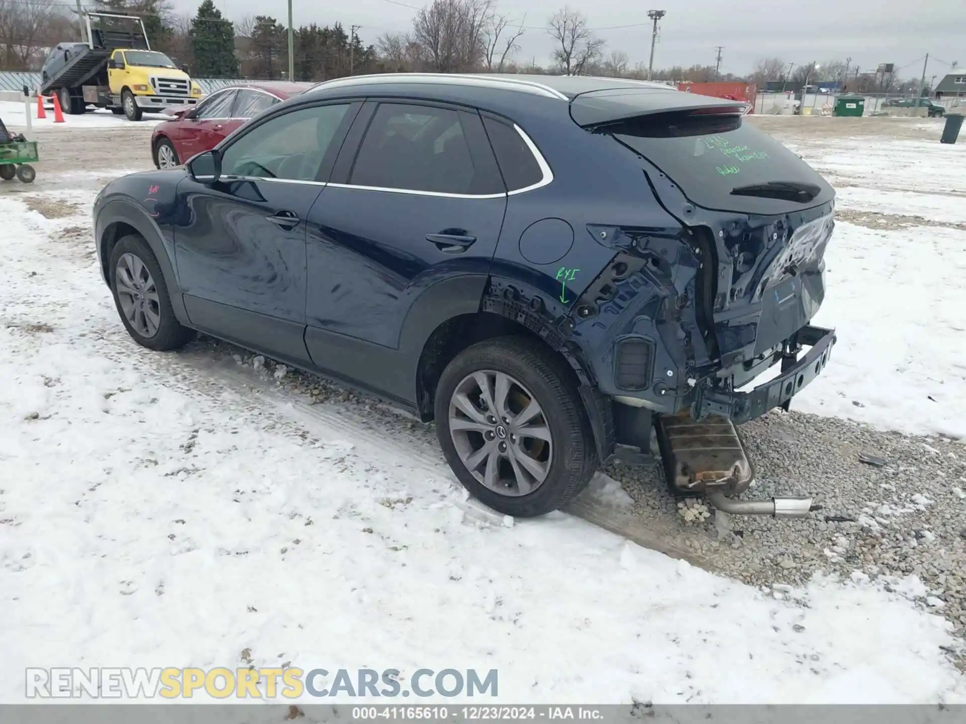 3 Photograph of a damaged car 3MVDMBCM7RM620496 MAZDA CX-30 2024