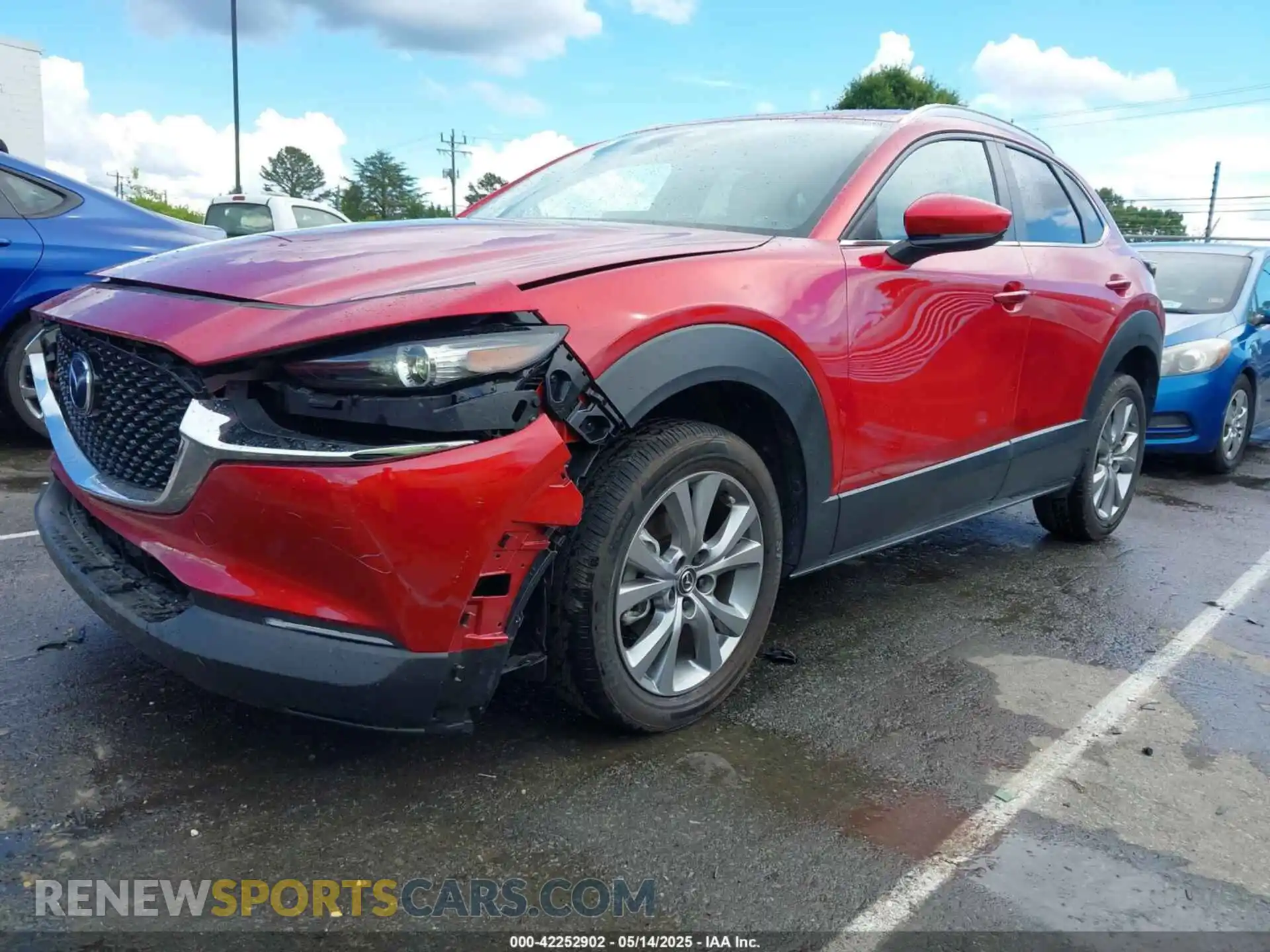 2 Photograph of a damaged car 3MVDMBCMXRM604583 MAZDA CX-30 2024