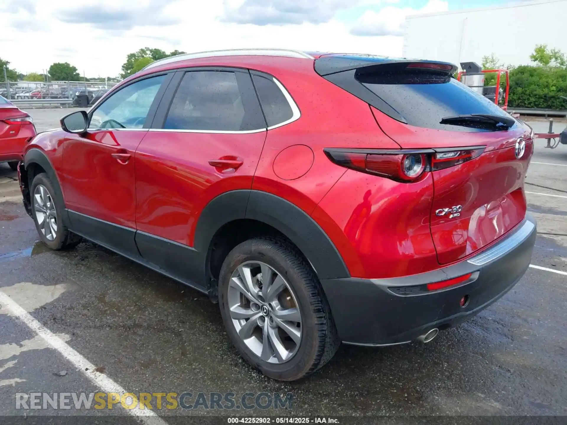 3 Photograph of a damaged car 3MVDMBCMXRM604583 MAZDA CX-30 2024