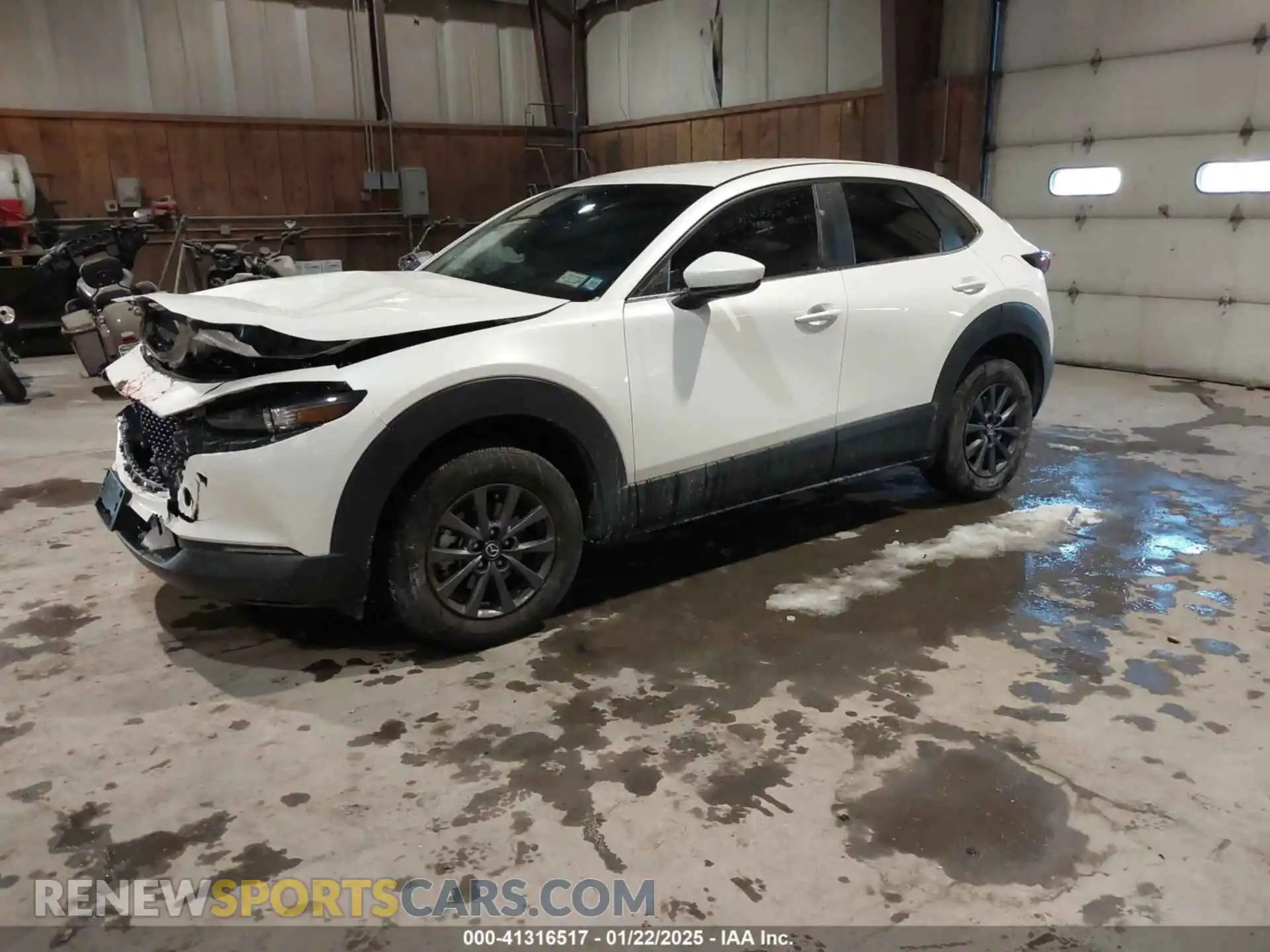 2 Photograph of a damaged car 3MVDMBAM4SM750695 MAZDA CX-30 2025
