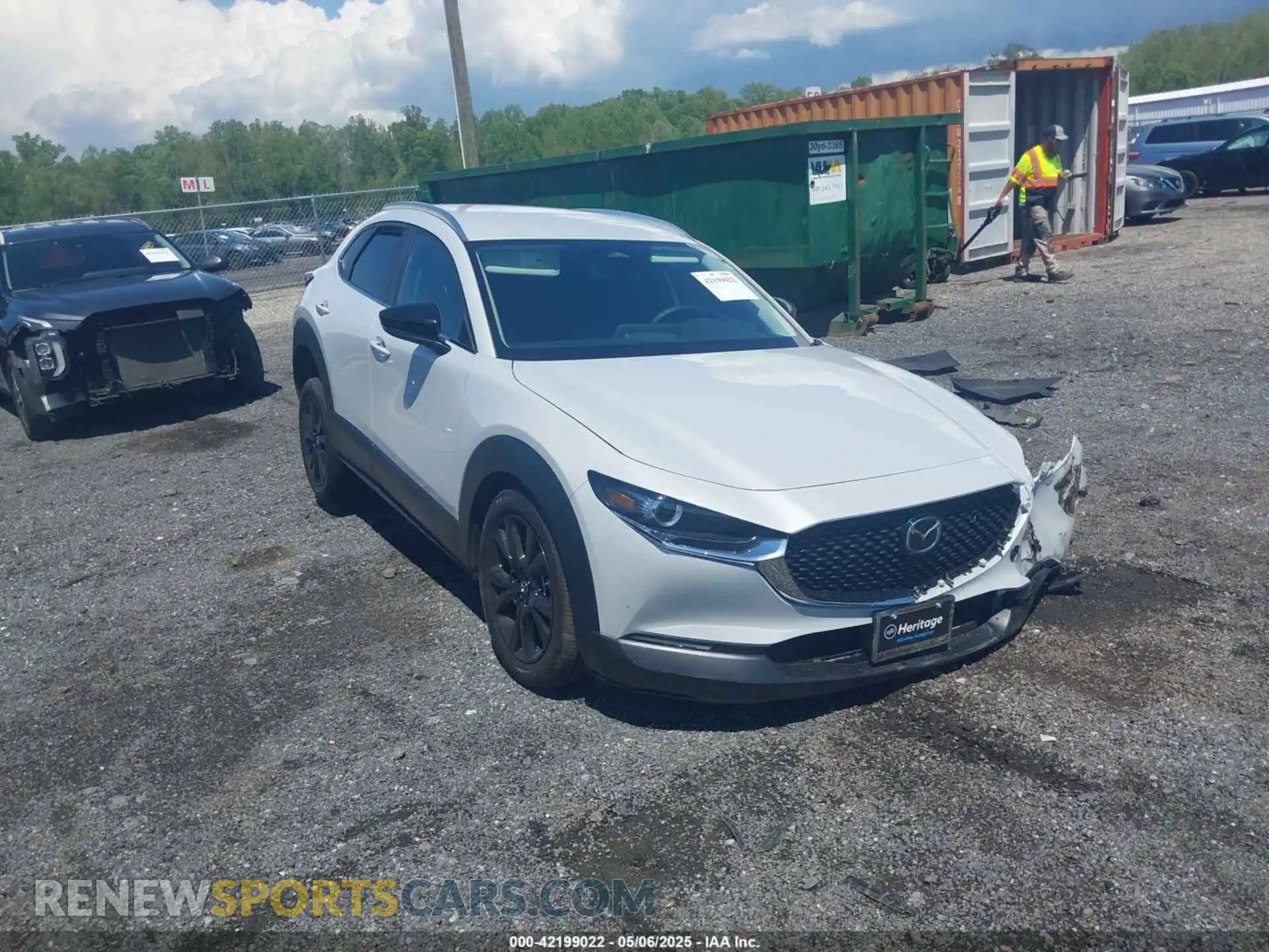 1 Photograph of a damaged car 3MVDMBBM4SM780892 MAZDA CX-30 2025